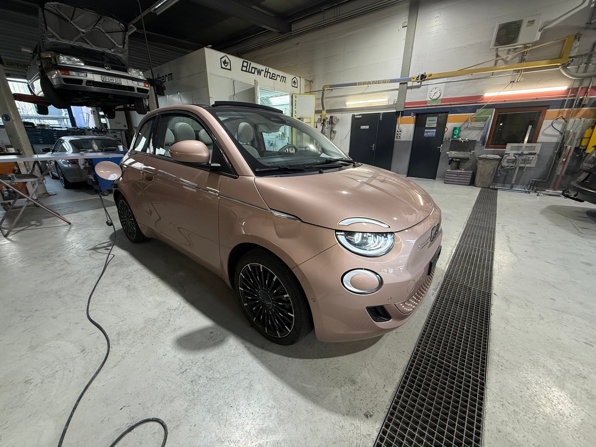 FIAT 500 C electric 87 kW La Prima By Bocelli-image-7