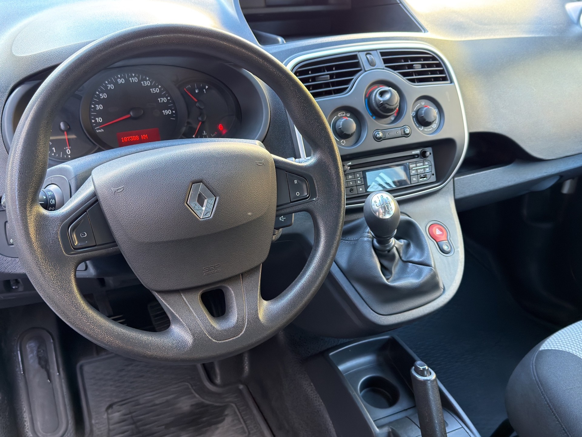 RENAULT Kangoo Maxi dCi 95 ENERGY Business 2 Pl./2 pl.-image-10