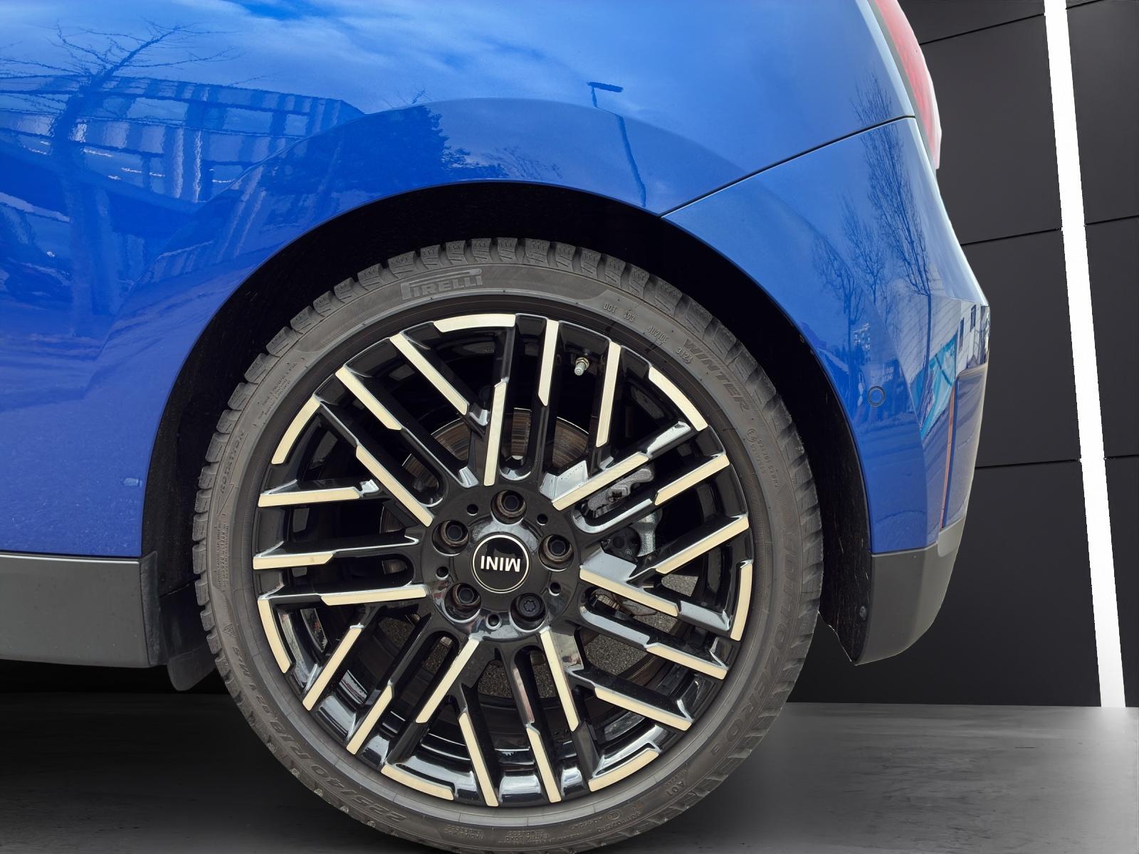 MINI Cooper SE-image-6
