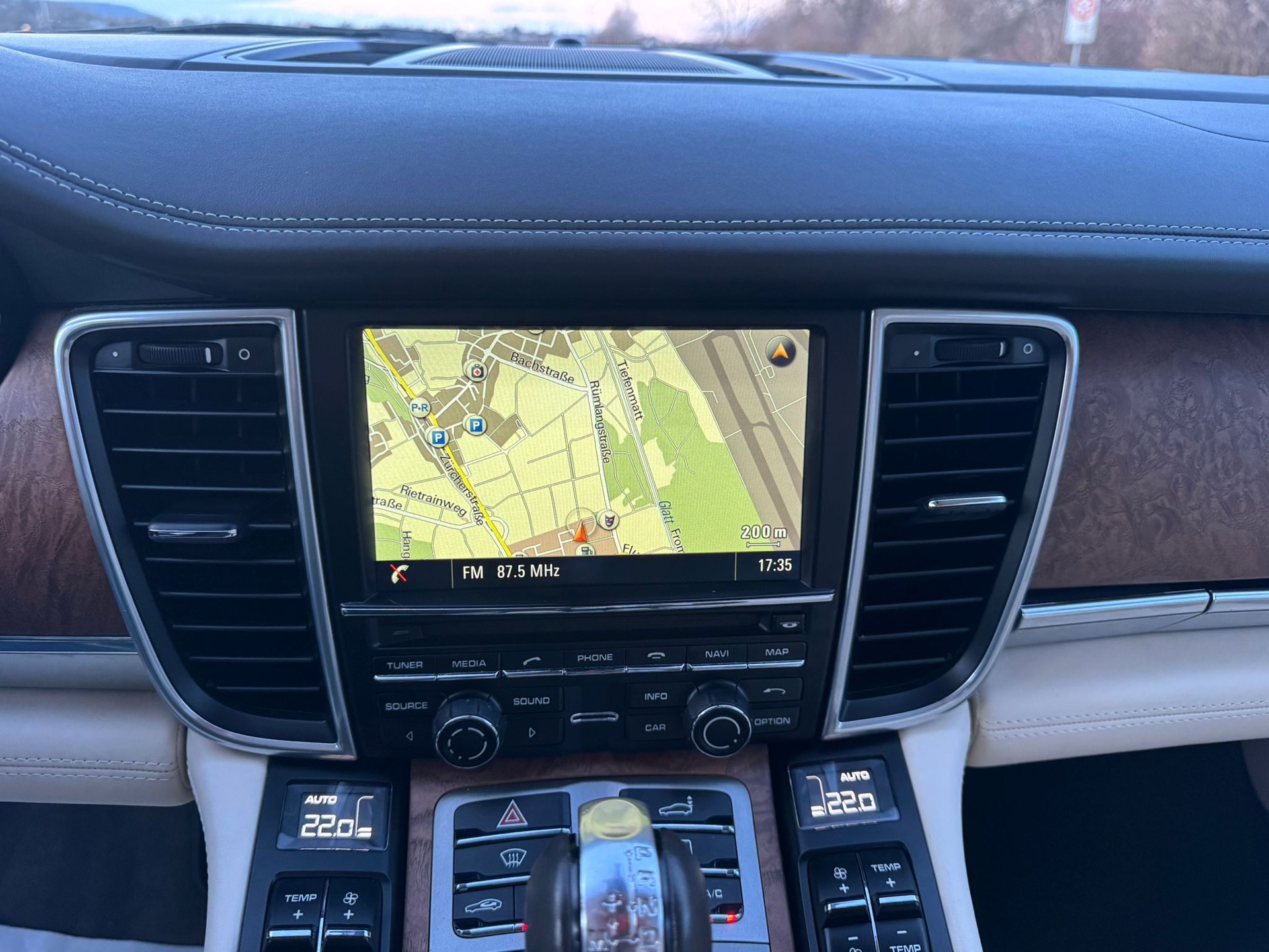 PORSCHE Panamera S E-Hybrid-image-27