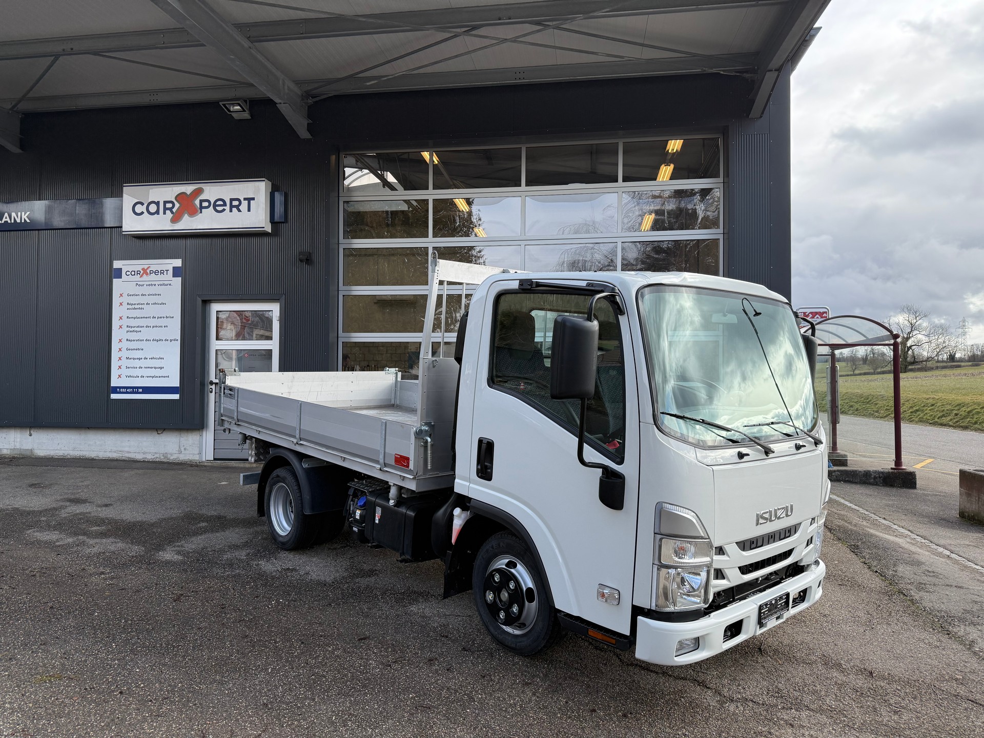 ISUZU M21 T NLR87 / VENDUE VERKAUFT-image-0