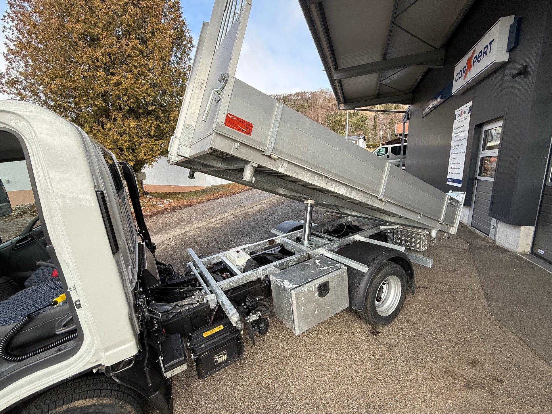 ISUZU M21 T NLR87 / VENDUE VERKAUFT-image-5
