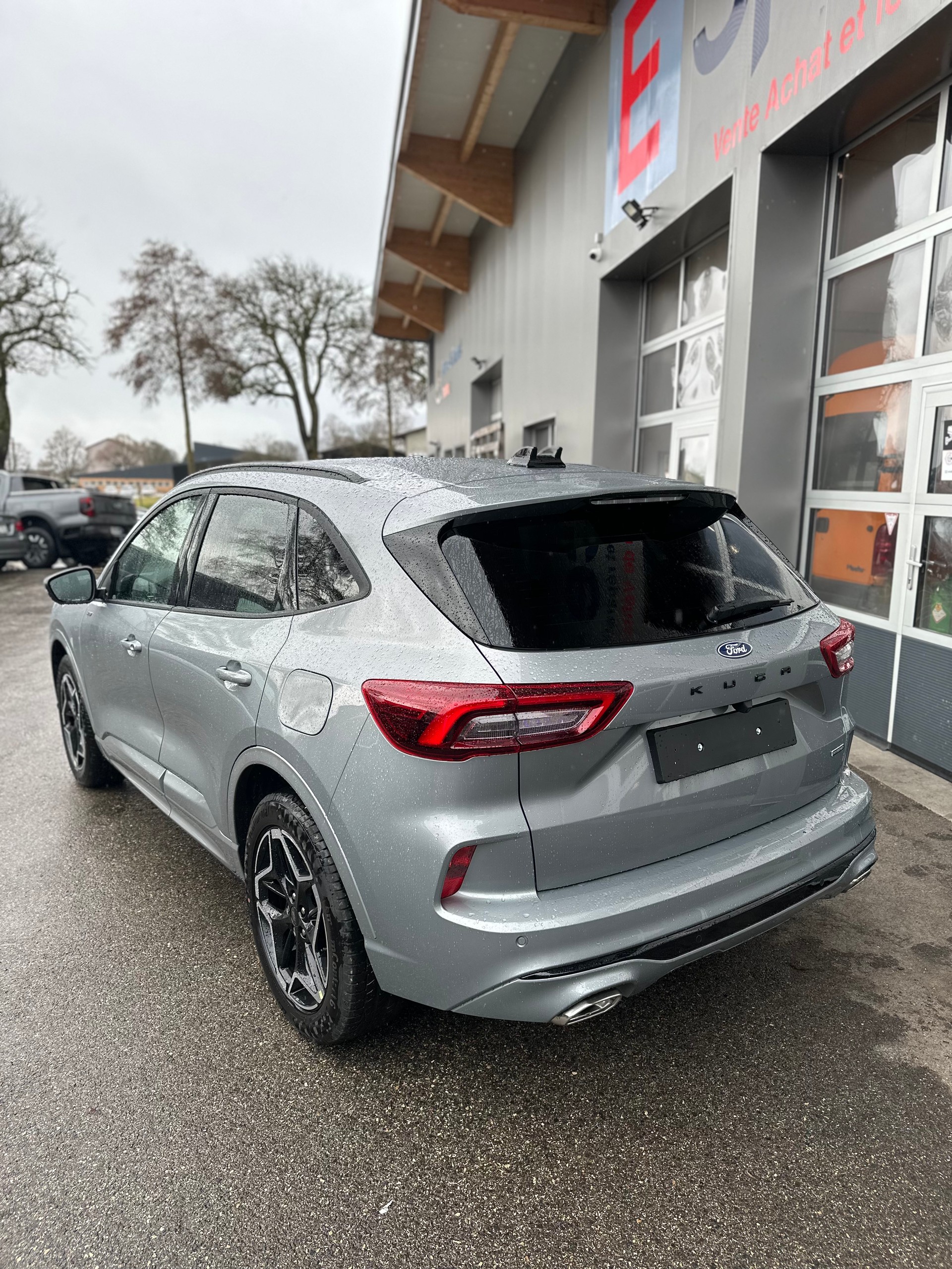 FORD Kuga 2.5 PHEV ST-Line X FWD-image-1
