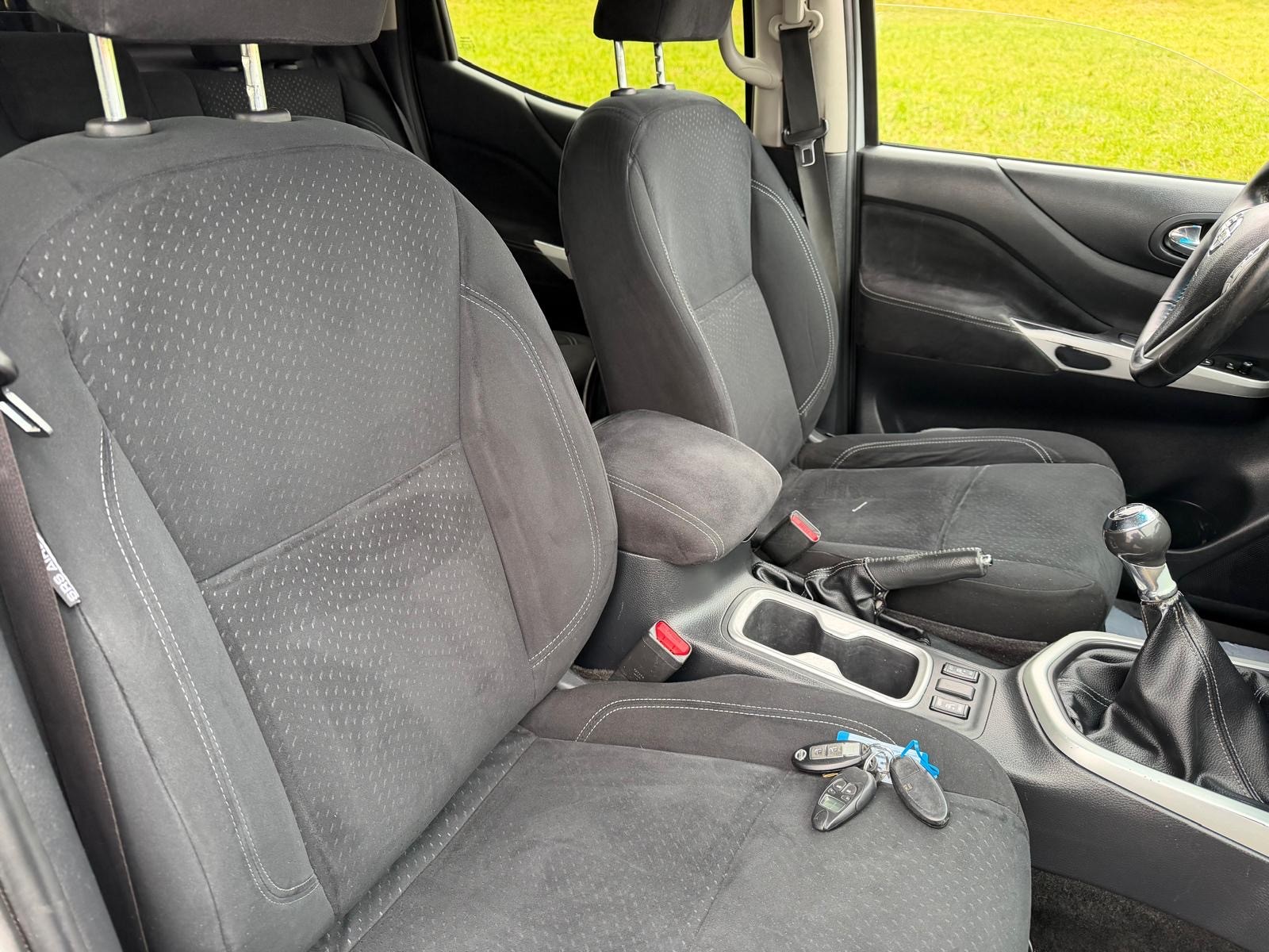NISSAN Navara Double Cab N-COnnecta 2.3 dCi 4WD-image-5