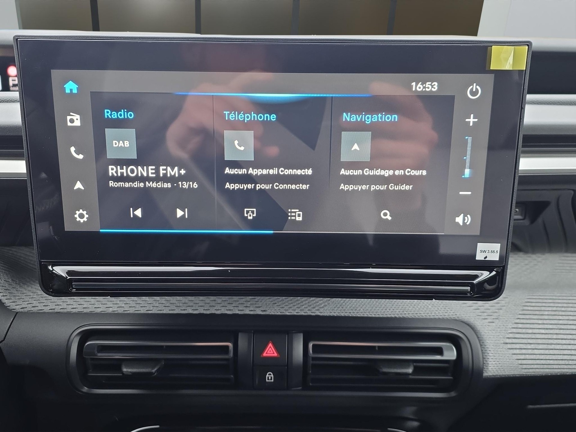CITROEN C3 1.2 Hybrid Max-image-10