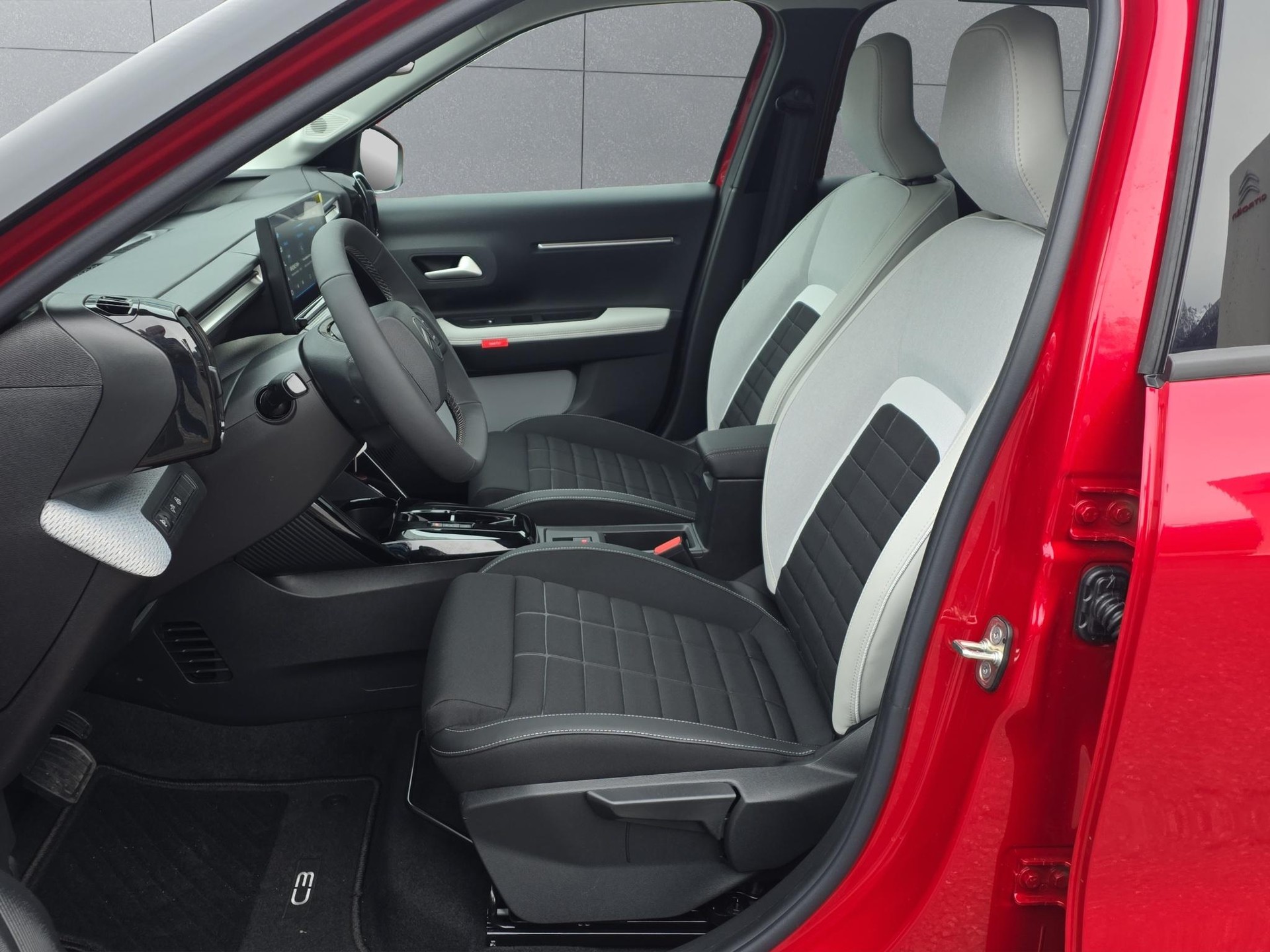 CITROEN C3 1.2 Hybrid Max-image-7