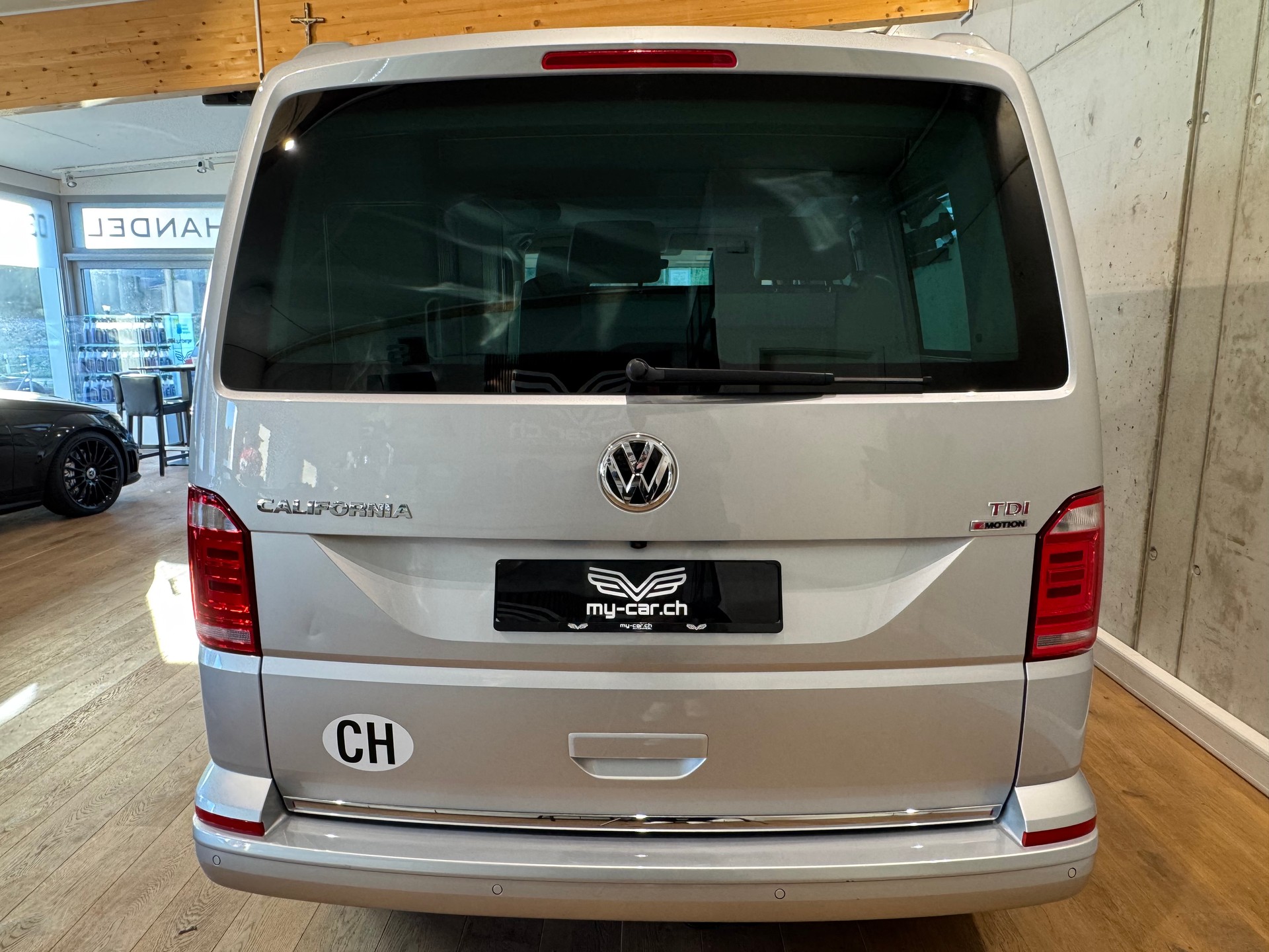 VW T6 California 2.0 Bi-TDI Ocean Liberty 4Motion DSG || DYNAUDIO || LED || ELEKTR. AUFSTELLDACH || 8FACH-image-13