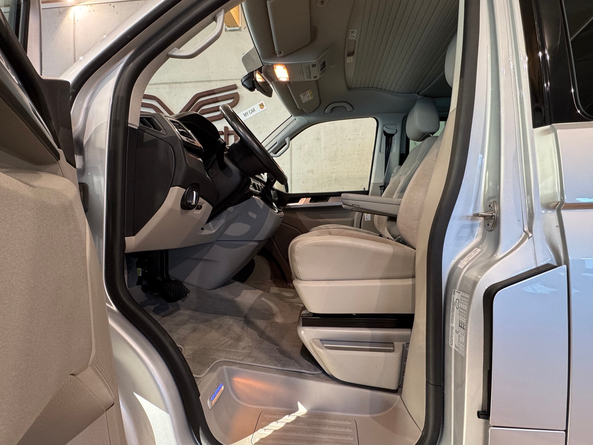 VW T6 California 2.0 Bi-TDI Ocean Liberty 4Motion DSG || DYNAUDIO || LED || ELEKTR. AUFSTELLDACH || 8FACH-image-20
