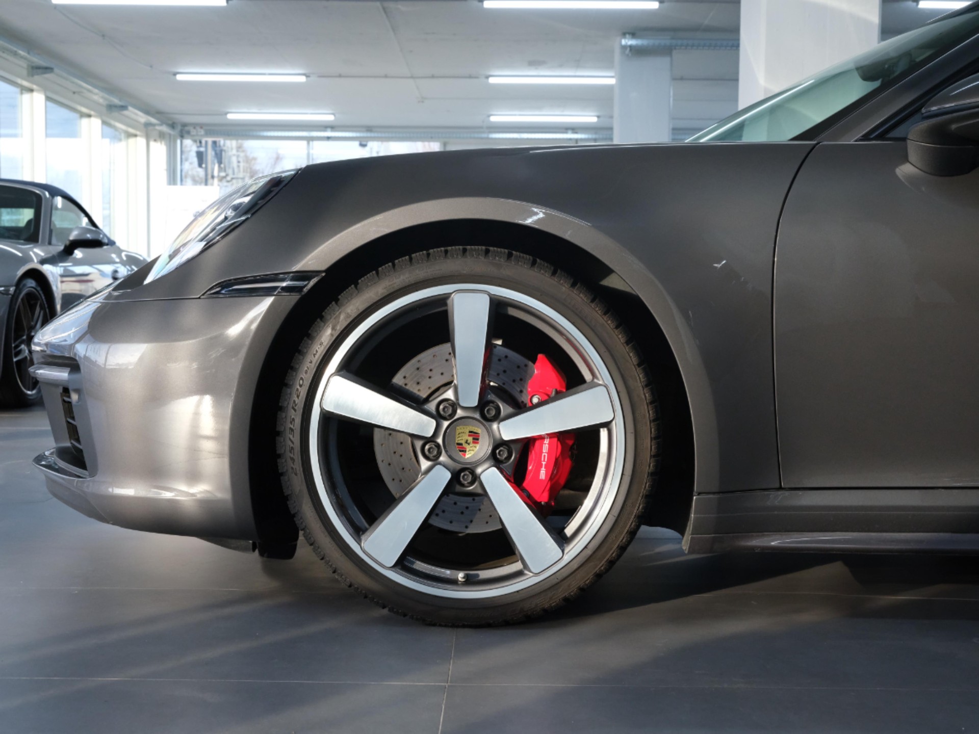 PORSCHE 911 Carrera 4S PDK *Hinterachslenkung* *18 Weg Sitze* *Seitenschweller*-image-8