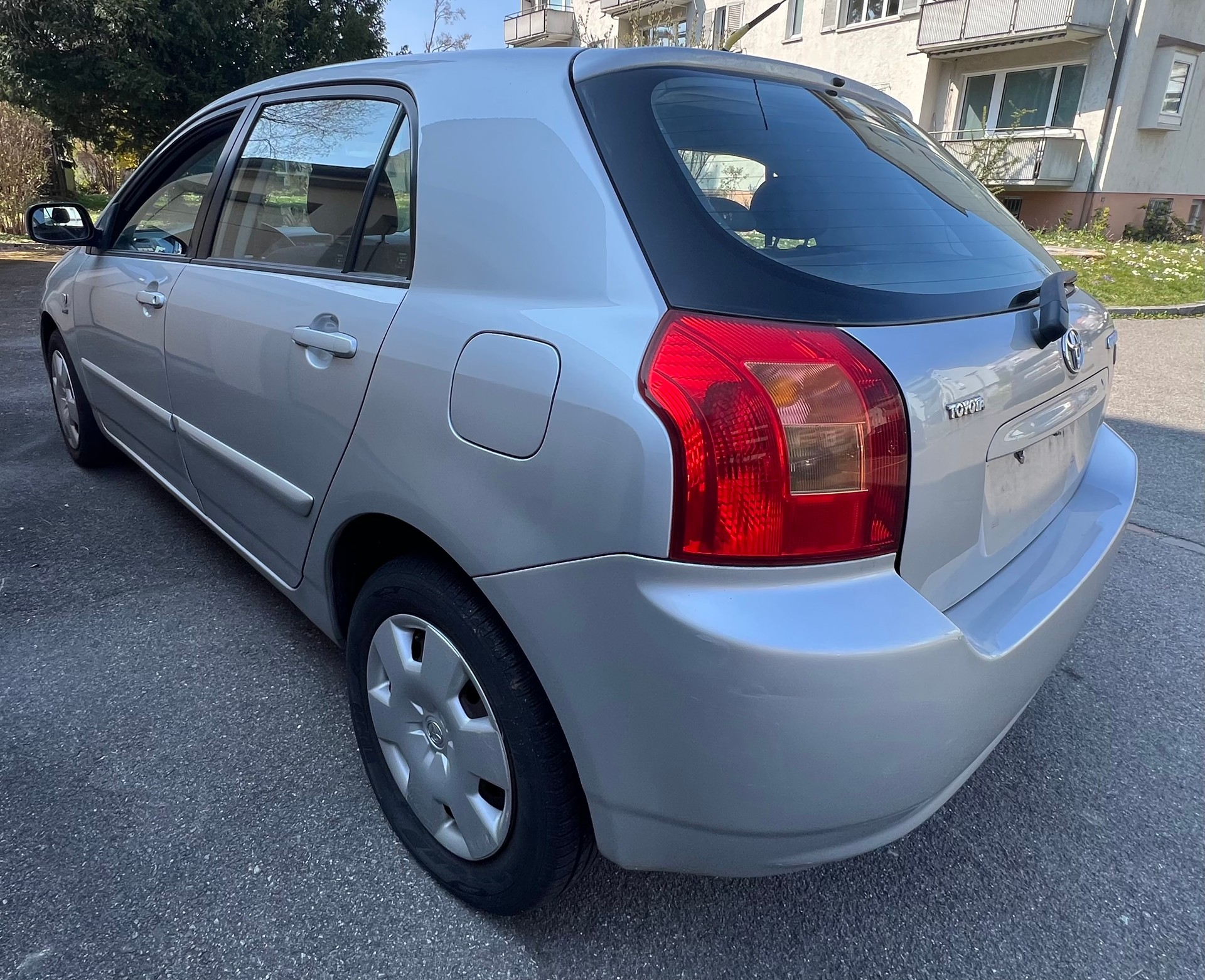 TOYOTA Corolla 1.4 Linea Terra-showroom-element-3