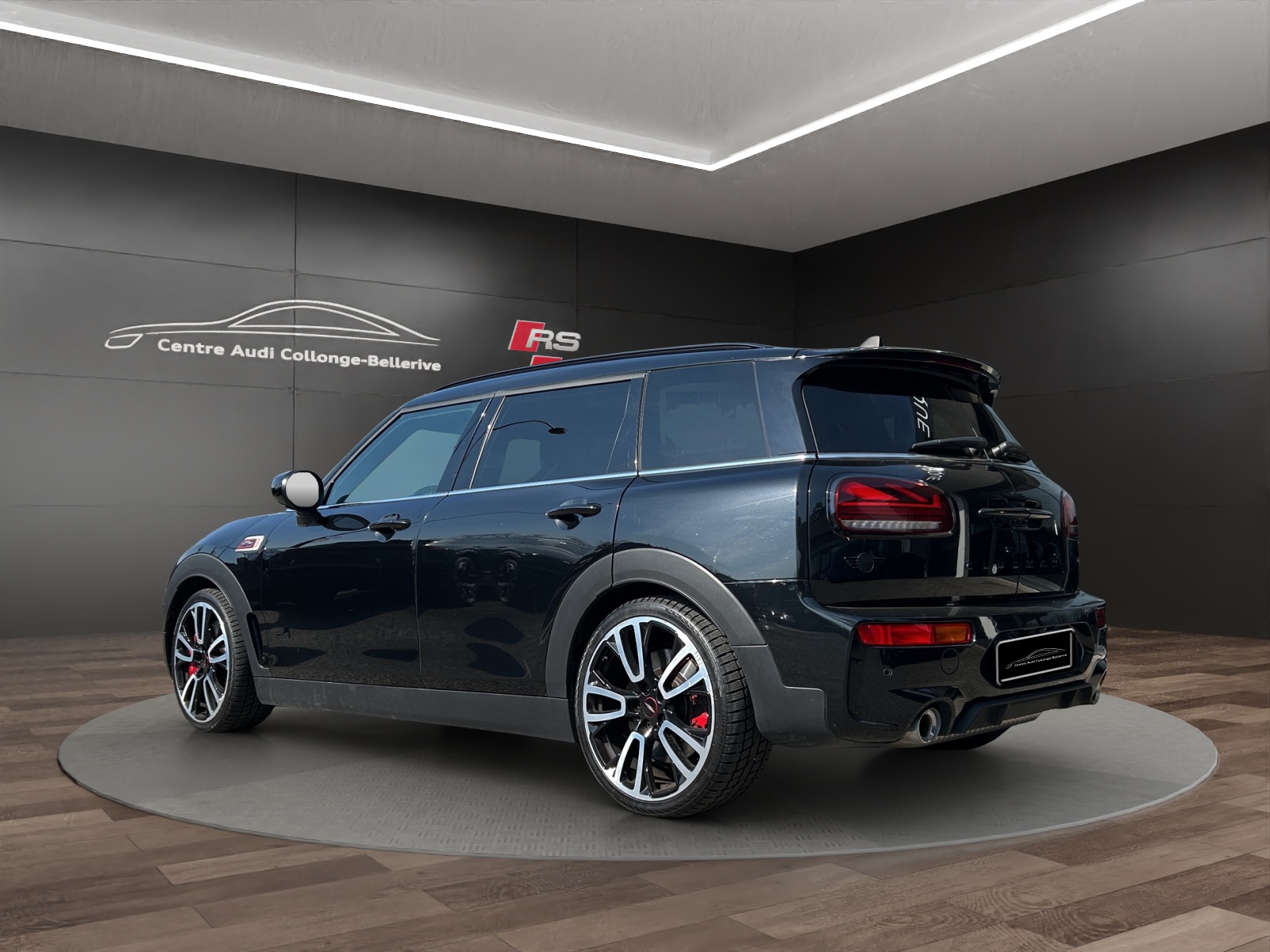 MINI Clubman Cooper John Cooper Works ALL4 Steptronic-image-3