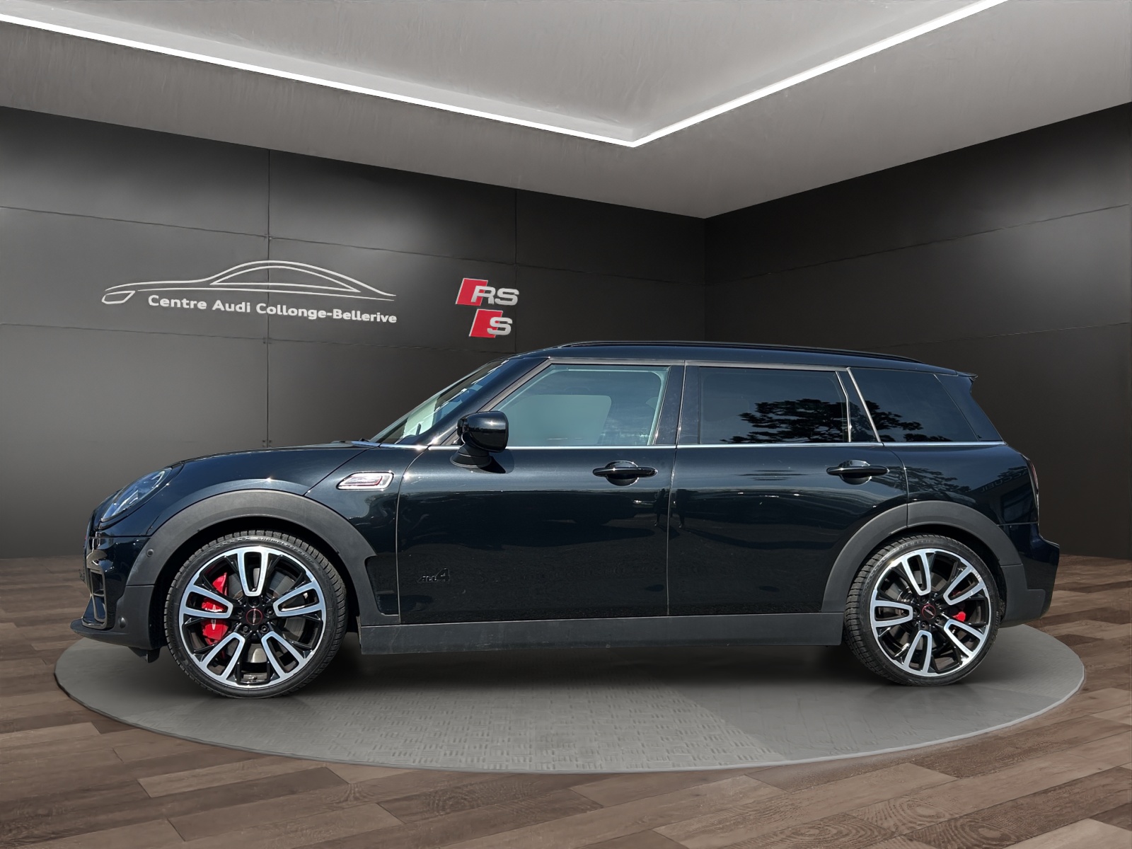 MINI Clubman Cooper John Cooper Works ALL4 Steptronic-image-2