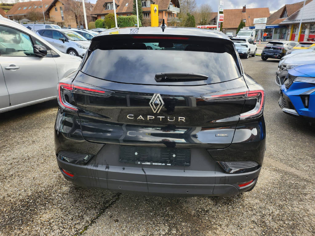 RENAULT Captur 1.6 E-Tech techno-image-3