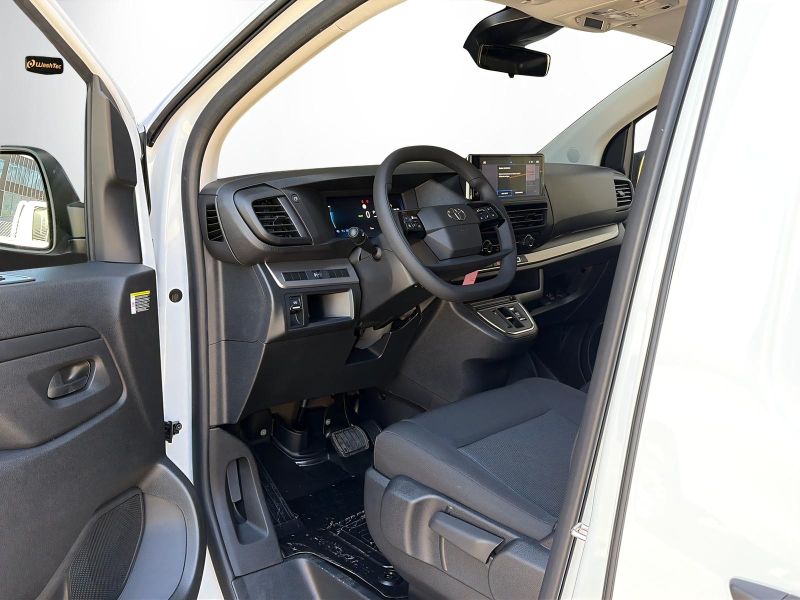 TOYOTA PROACE Van L1 50KWh Advanced-image-6