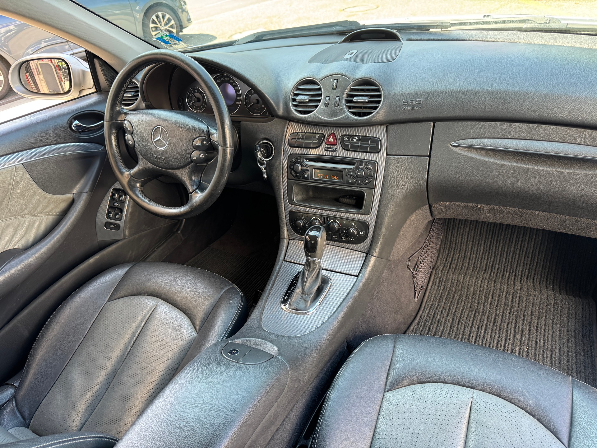 MERCEDES-BENZ CLK 240 Avantgarde-image-10
