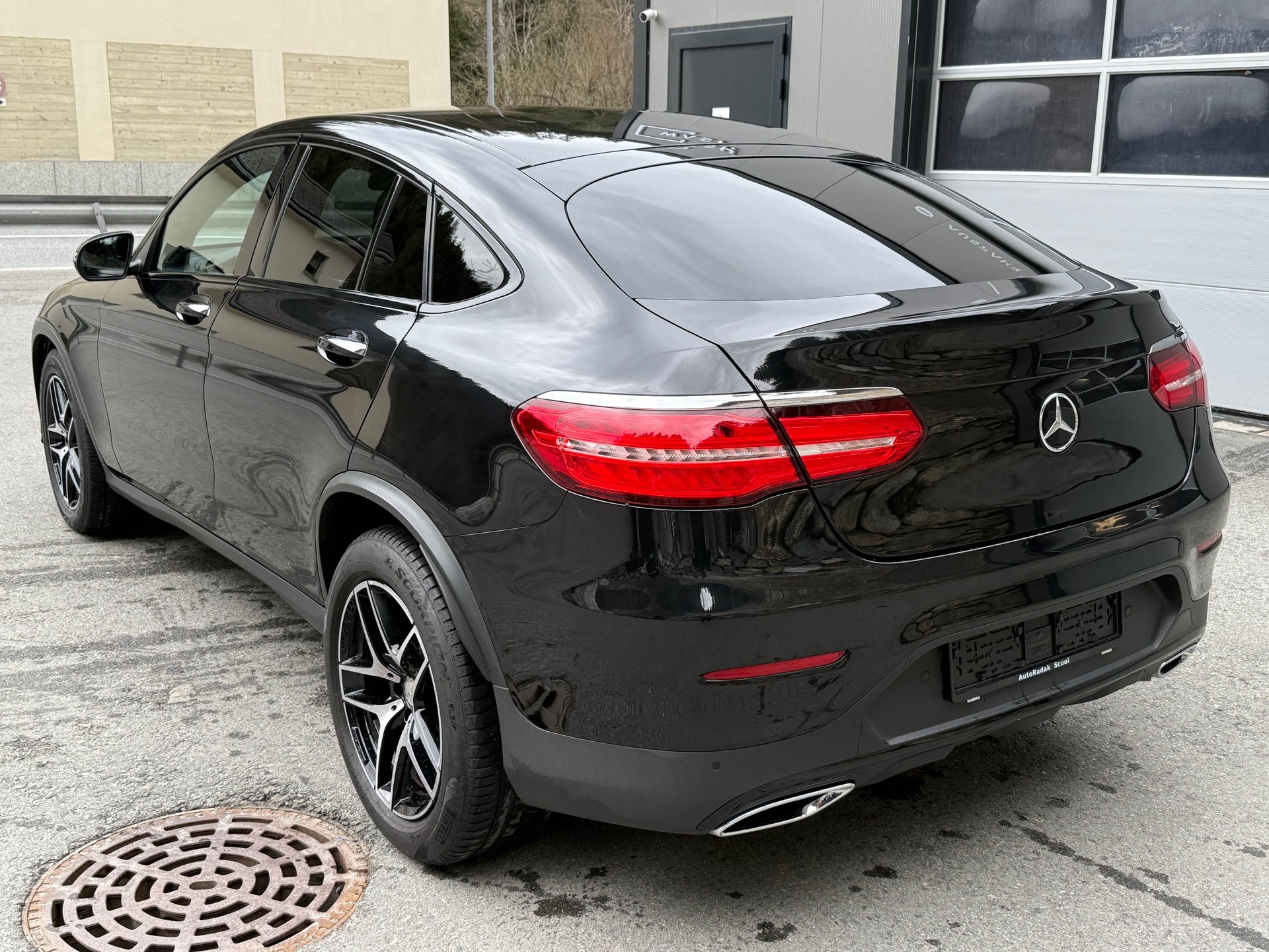 MERCEDES-BENZ GLC Coupé 250 d AMG Line 4Matic 9G-Tronic-image-6