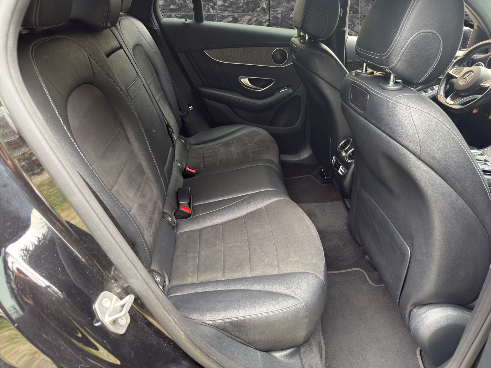 MERCEDES-BENZ GLC Coupé 250 d AMG Line 4Matic 9G-Tronic-image-13