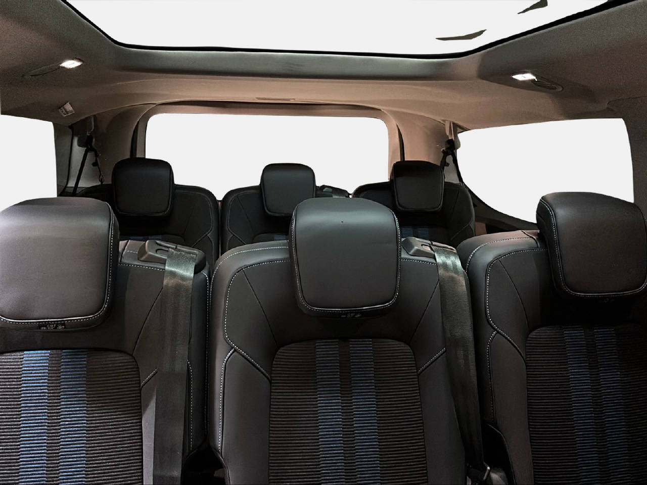 FORD Tourneo Custom 320 L2 2.0 EcoBlue 170 Sport-image-12