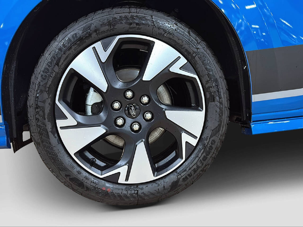 FORD Tourneo Custom 320 L2 2.0 EcoBlue 170 Sport-image-8
