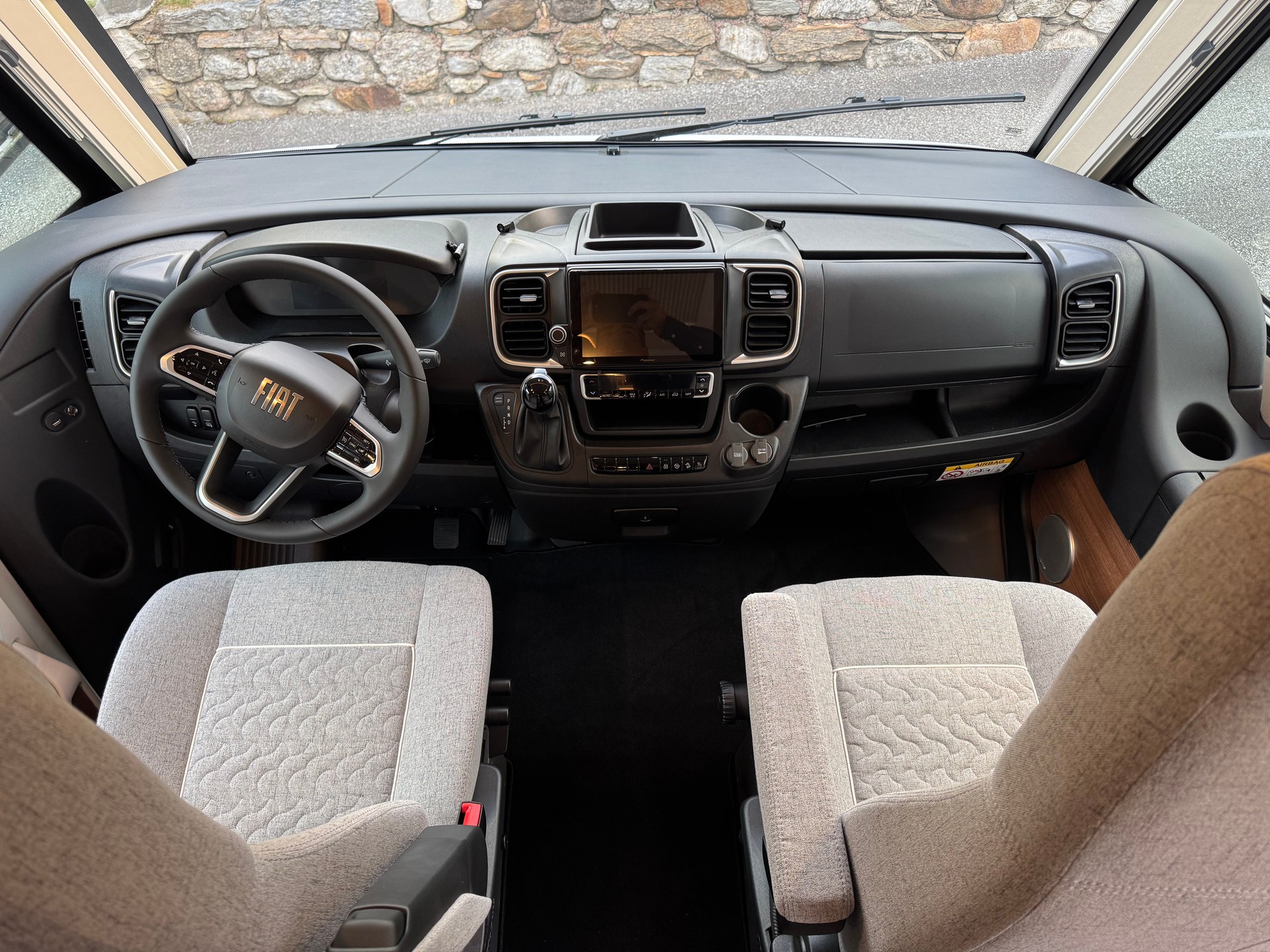 CARTHAGO C2 Tourer 141KB LE lightwight 3.5t modell 2026-image-2