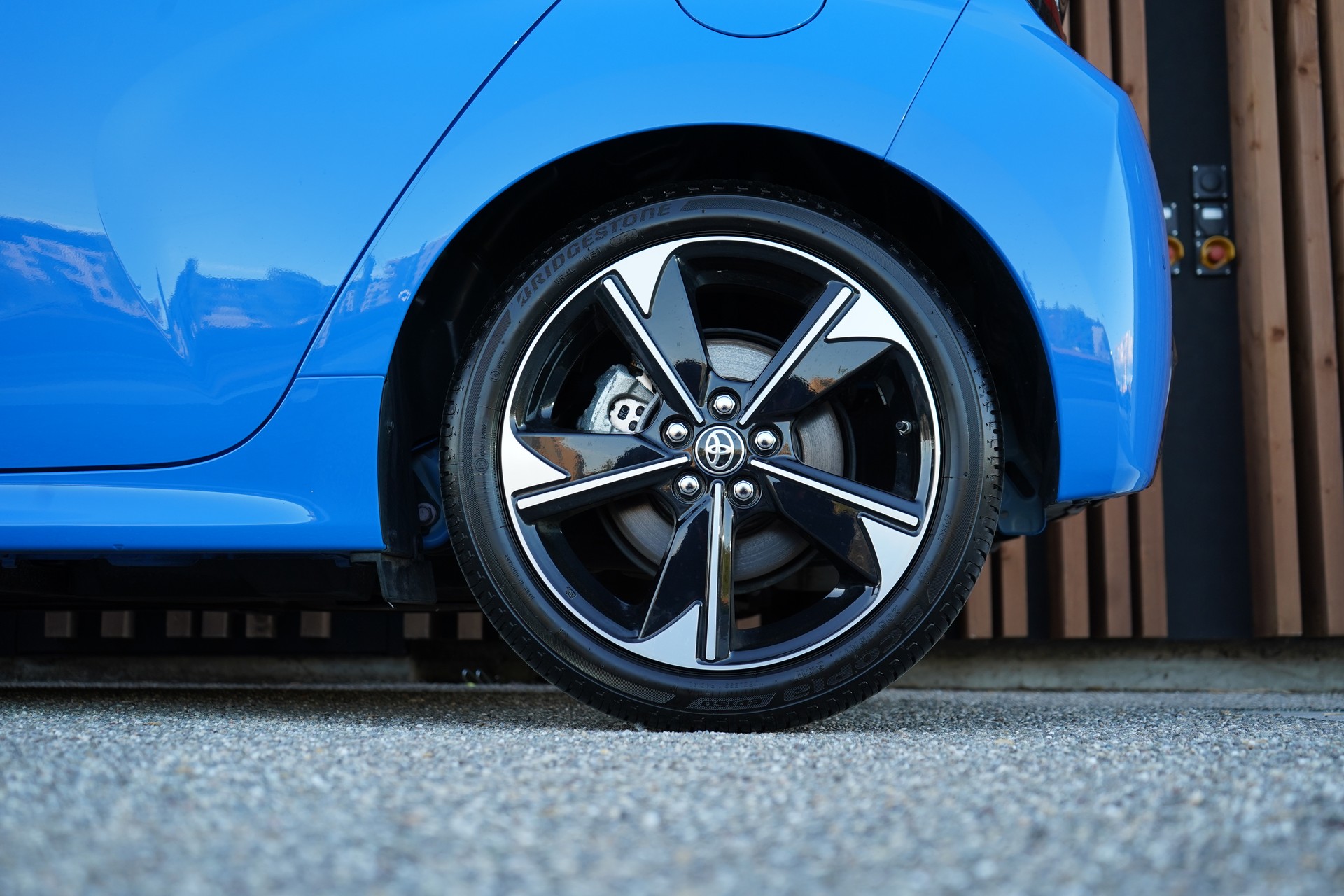 TOYOTA YARIS 1.5 POP SPORT E-CVT l 116 PS-image-17