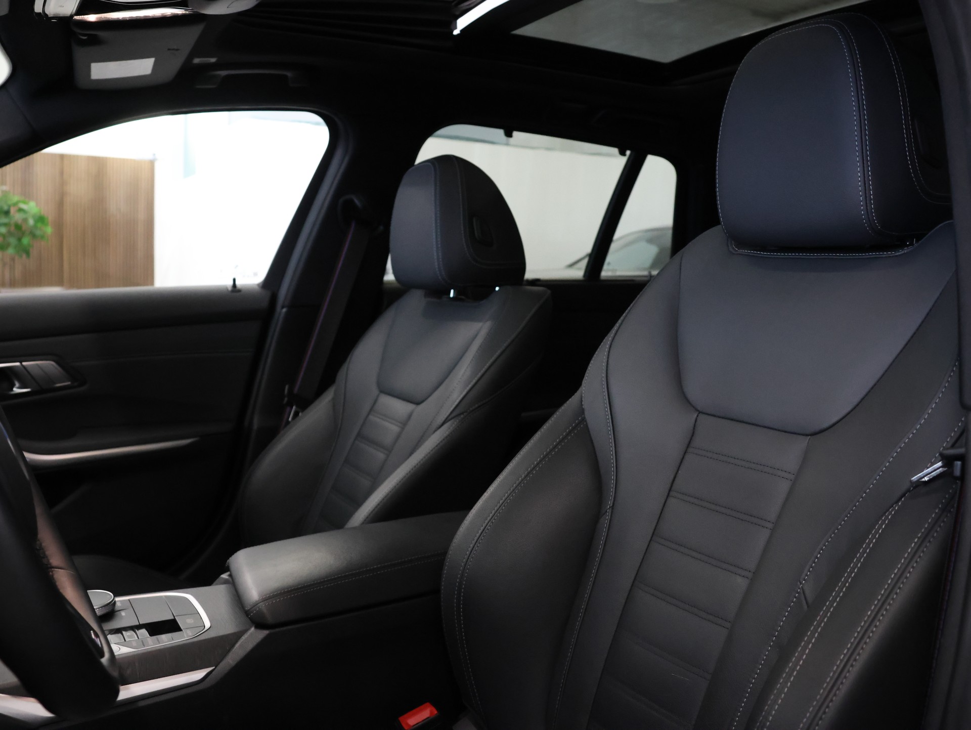 BMW M340d xDrive 48V Touring Steptronic M Sport Pro *Werksgarantie* *Harman & Kardon* *Anhängerkupplung*-image-17