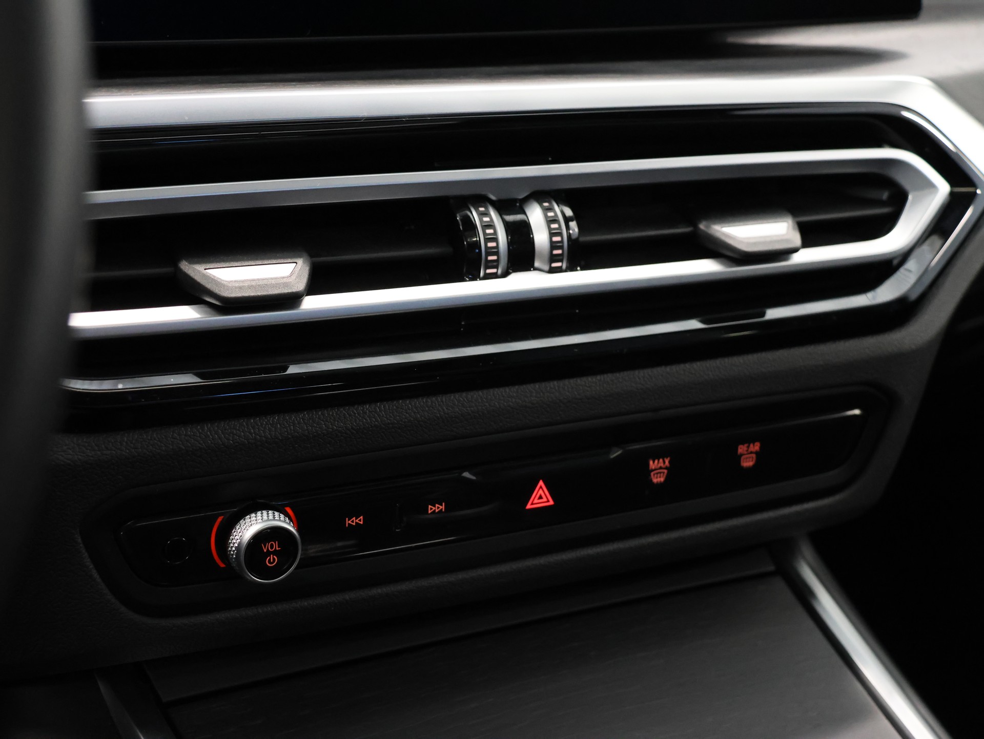 BMW M340d xDrive 48V Touring Steptronic M Sport Pro *Werksgarantie* *Harman & Kardon* *Anhängerkupplung*-image-27