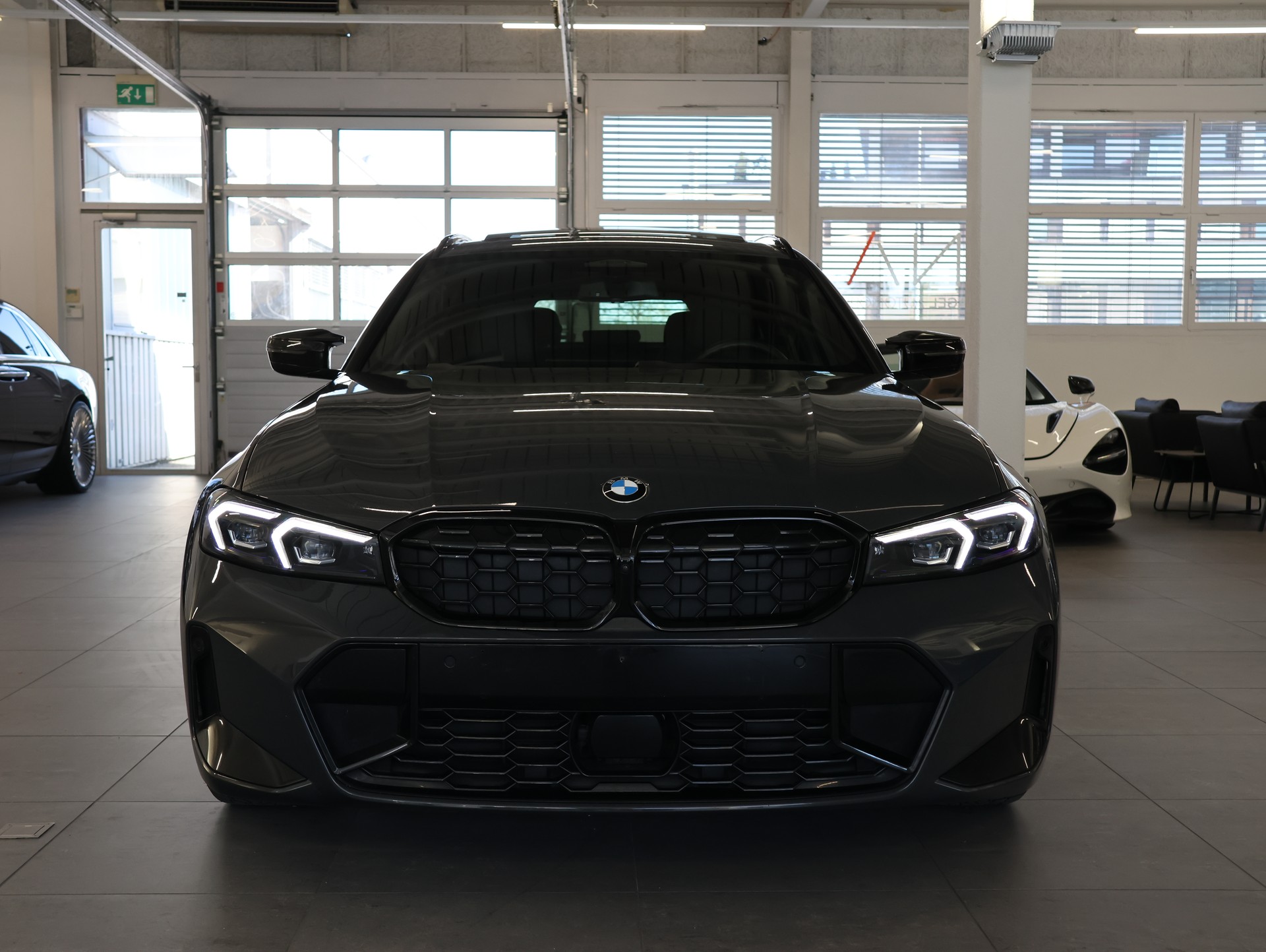 BMW M340d xDrive 48V Touring Steptronic M Sport Pro *Werksgarantie* *Harman & Kardon* *Anhängerkupplung*-image-2