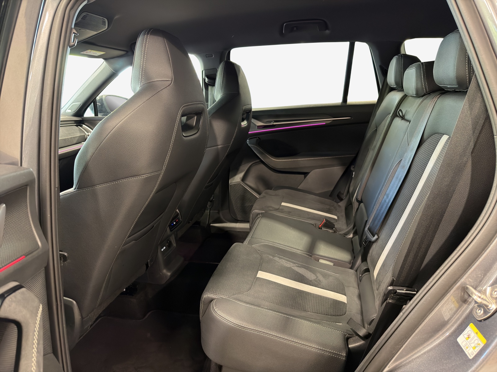 SKODA Kodiaq 1.5 TSI PHEV Sportline-image-11
