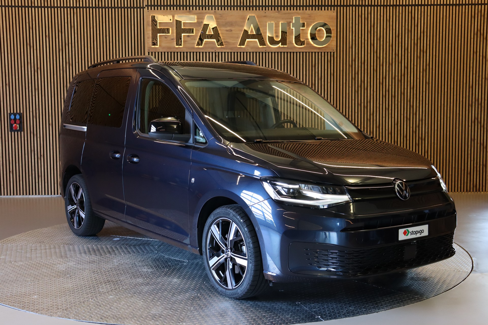 VW Caddy 2.0 TDI 122 Liberty DSG-showroom-element-3
