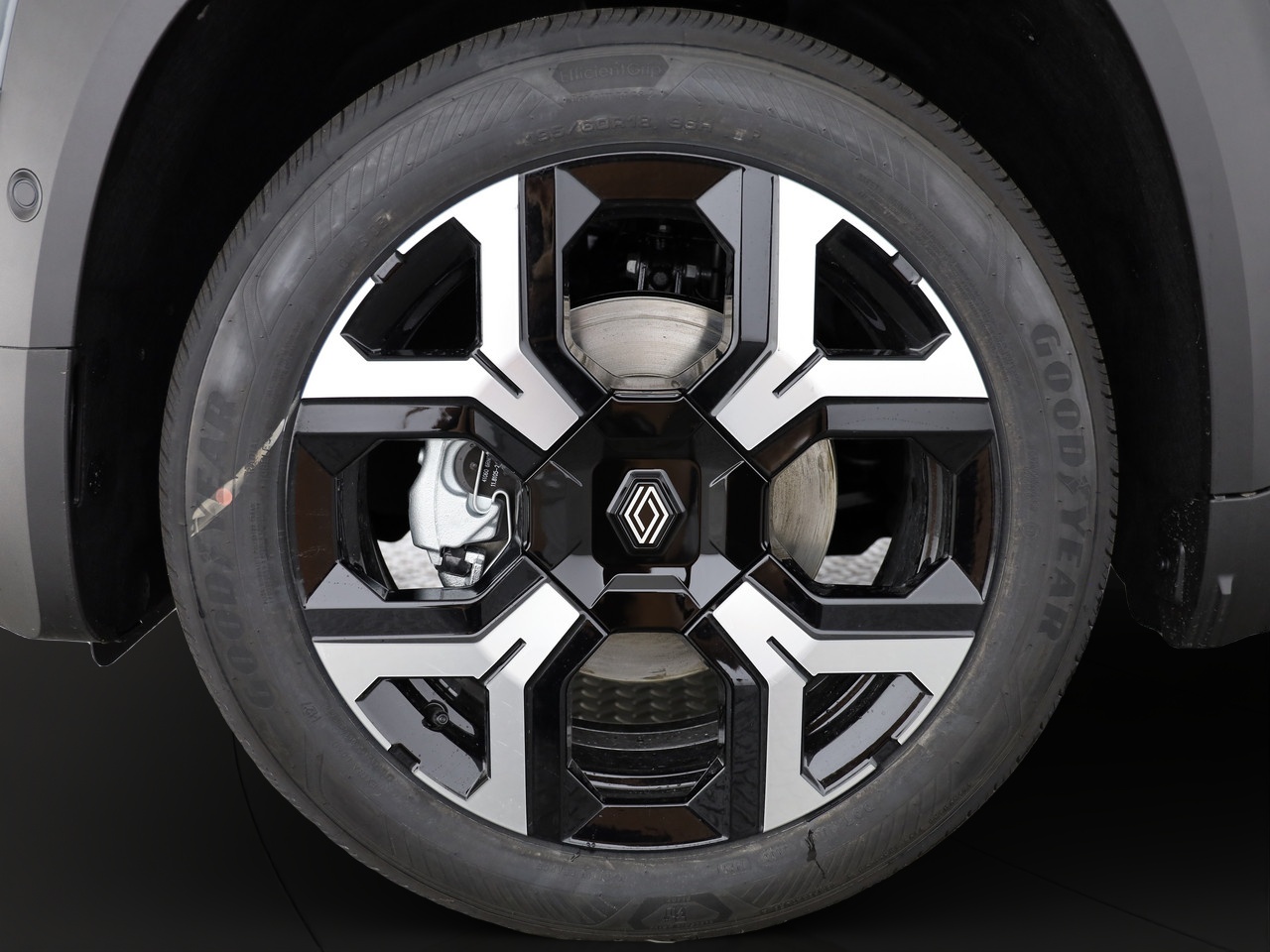 RENAULT R4 E-Tech Comfort Range techno-image-3