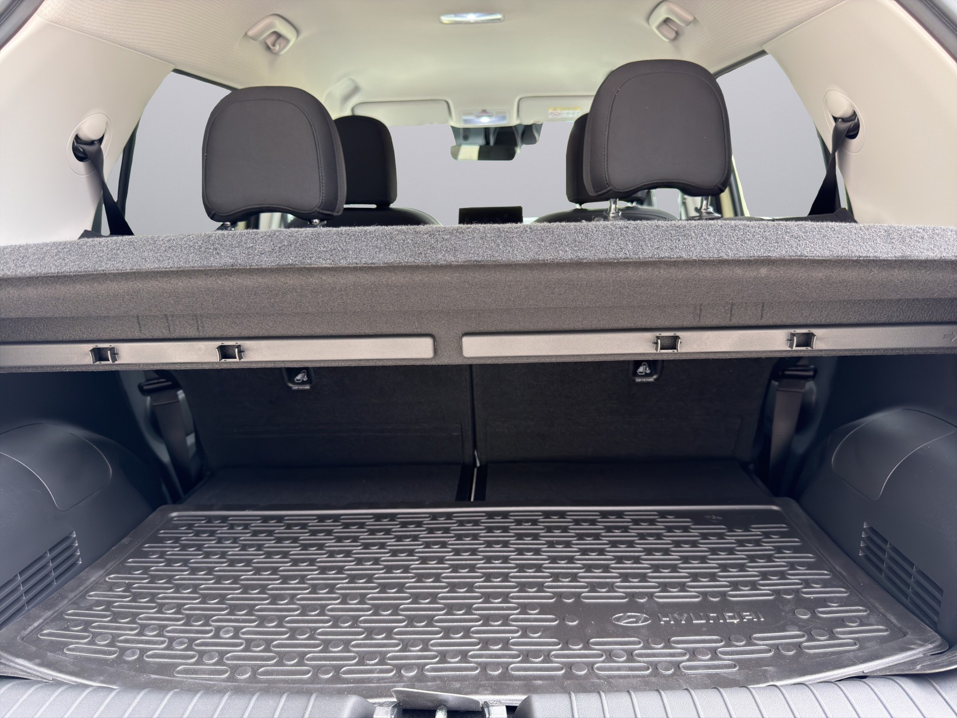 HYUNDAI Inster 49kWh Vertex-image-13