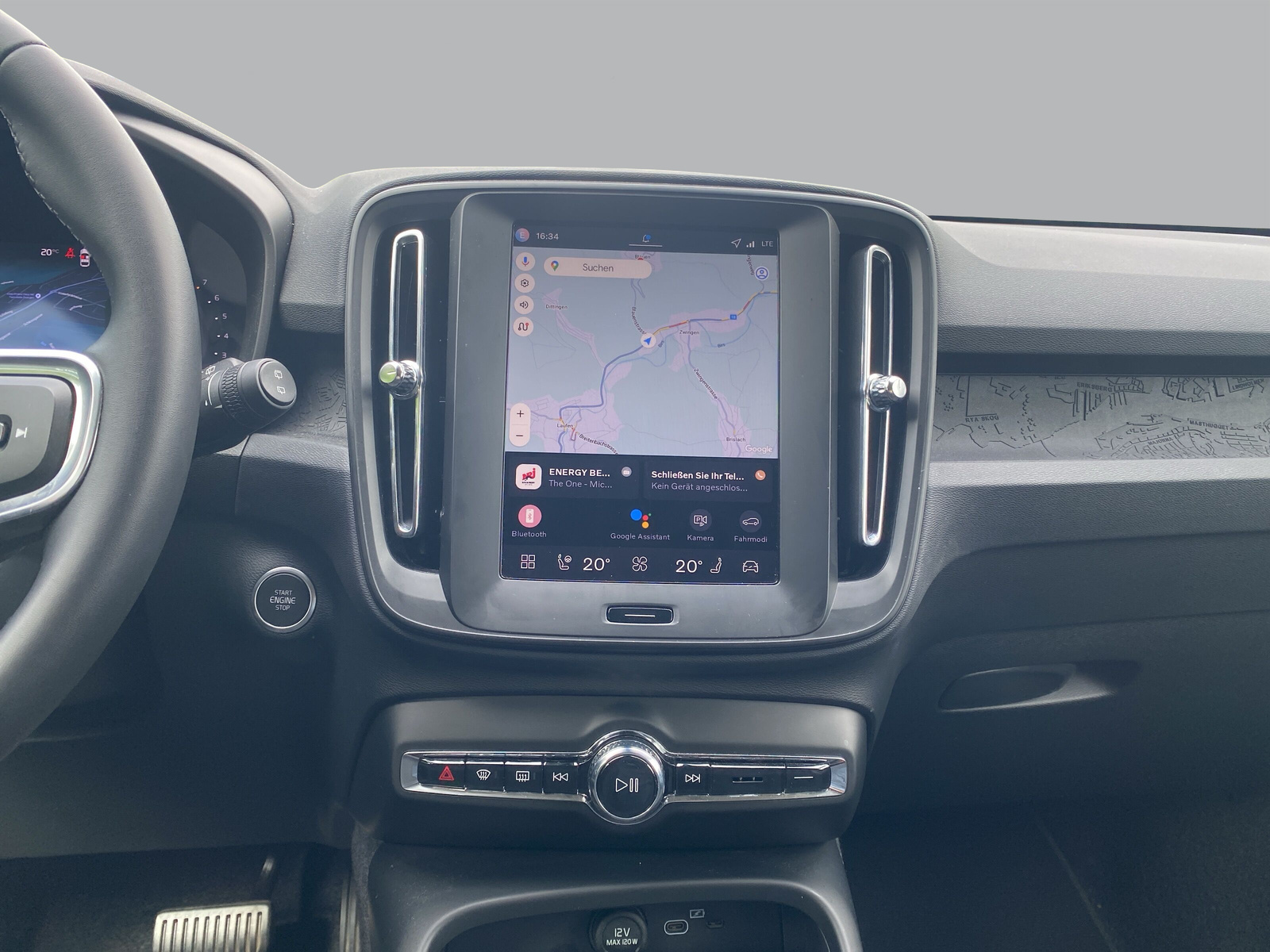VOLVO XC40 B3 Benzin Mild Hybrid Essential DCT-image-14