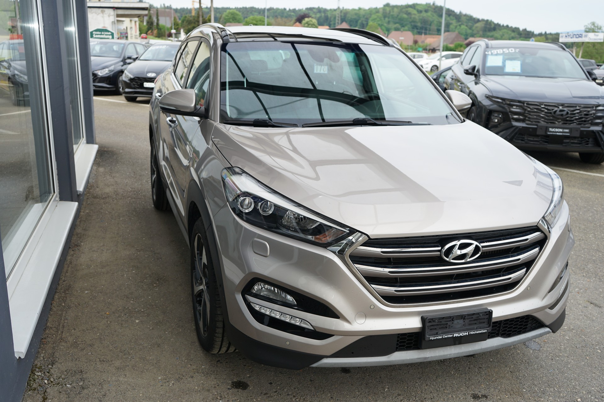 HYUNDAI Tucson 2.0 CRDI Vertex 4WD Automatic-image-1