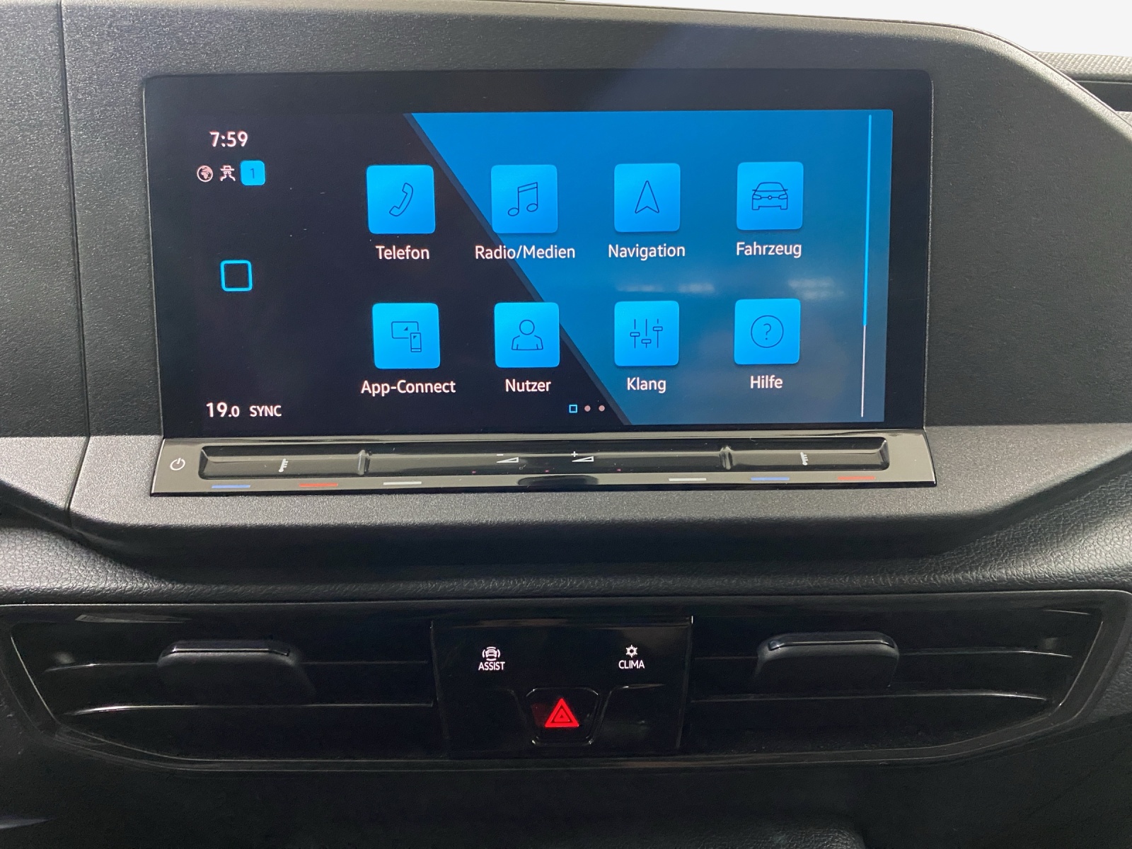 VW Caddy Cargo 2.0TDI-image-14