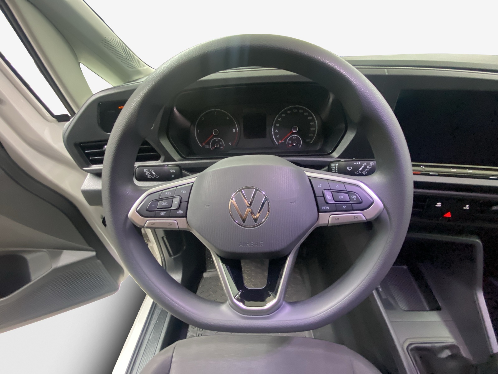 VW Caddy Cargo 2.0TDI-image-9