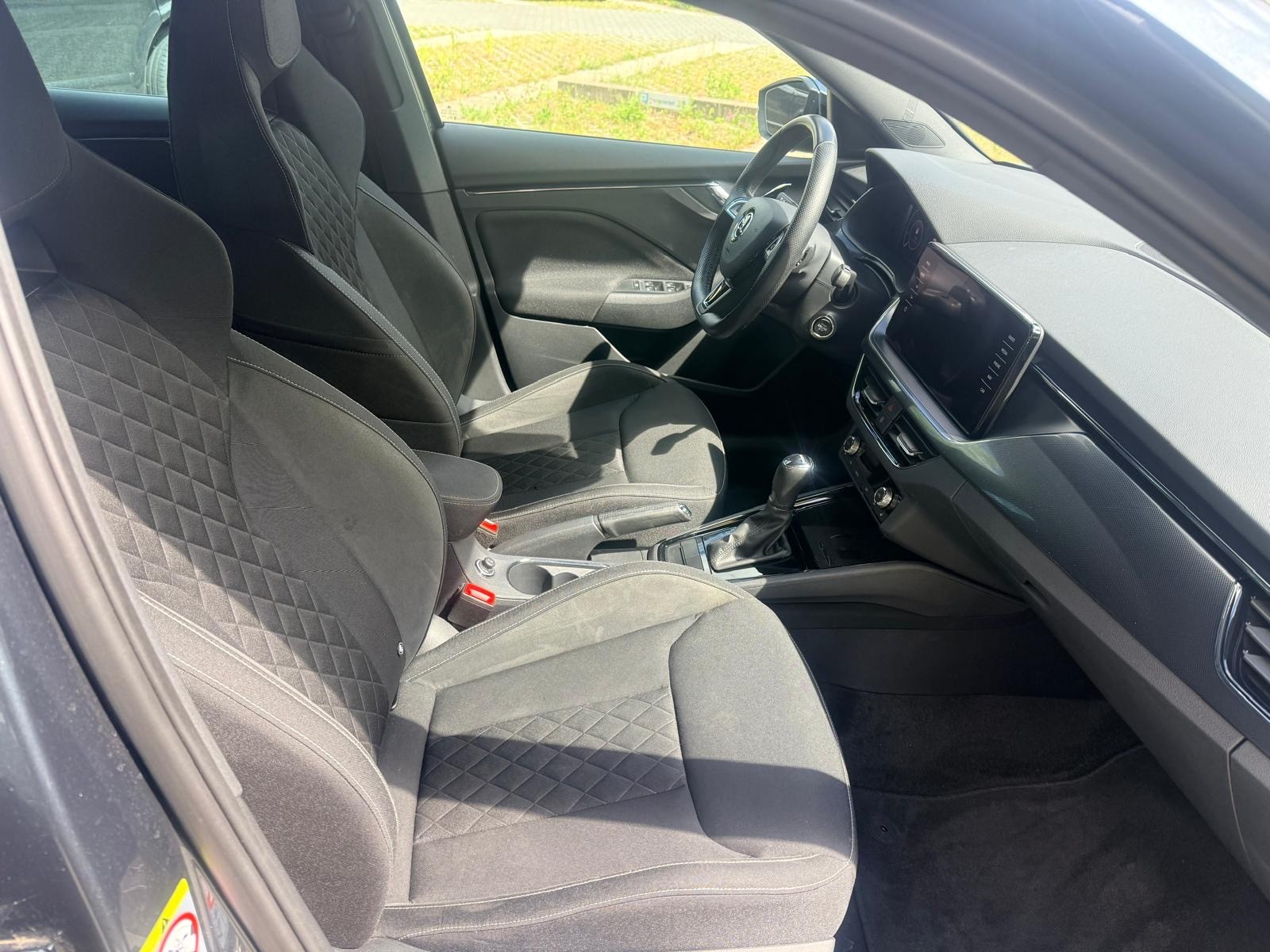 SKODA Kamiq 1.0 TSI Style DSG-image-10