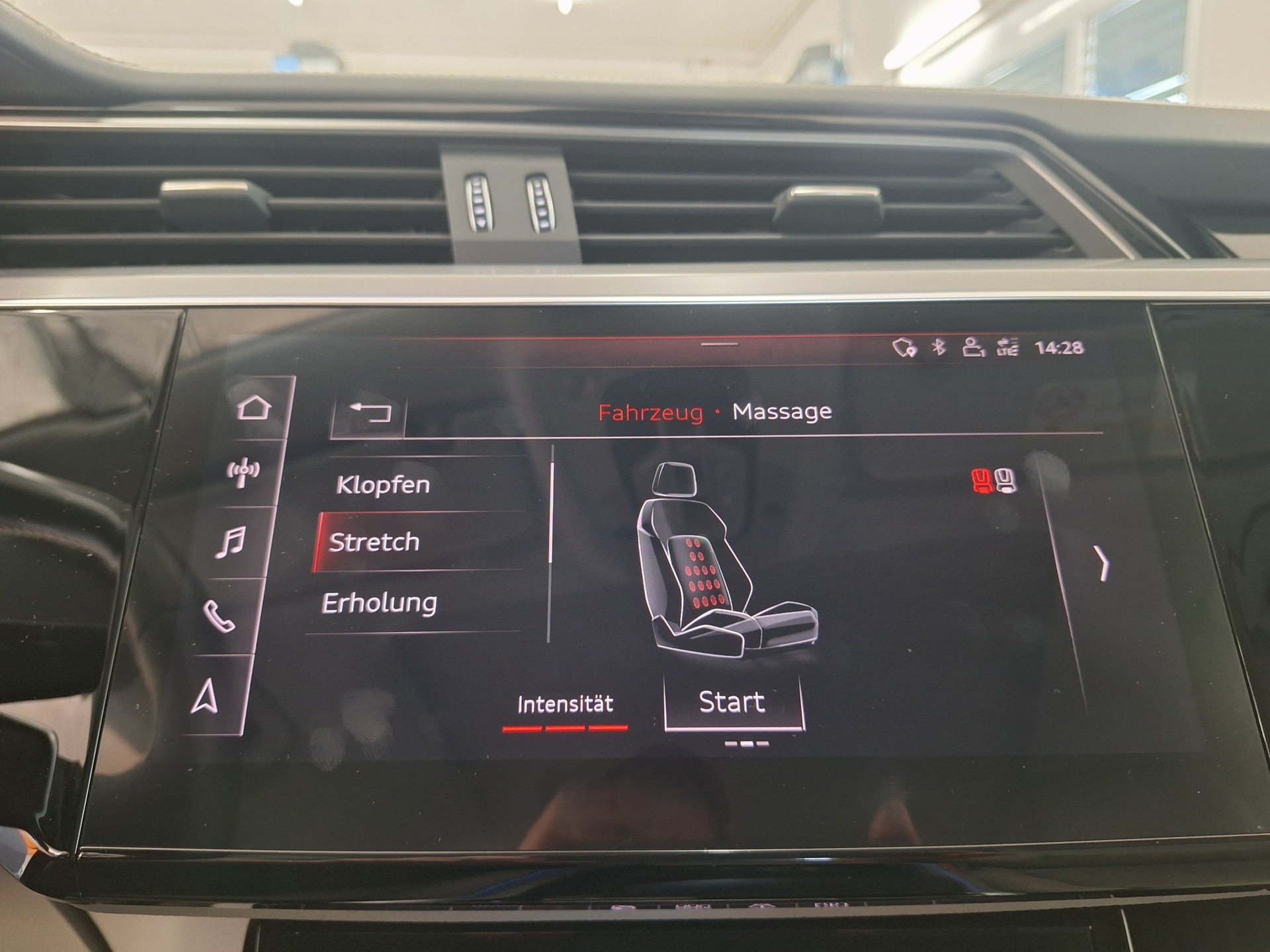 AUDI e-tron 55 Advanced quattro⚡Top Ausstattung , Keine Ablieferungspauschale⚡-image-19