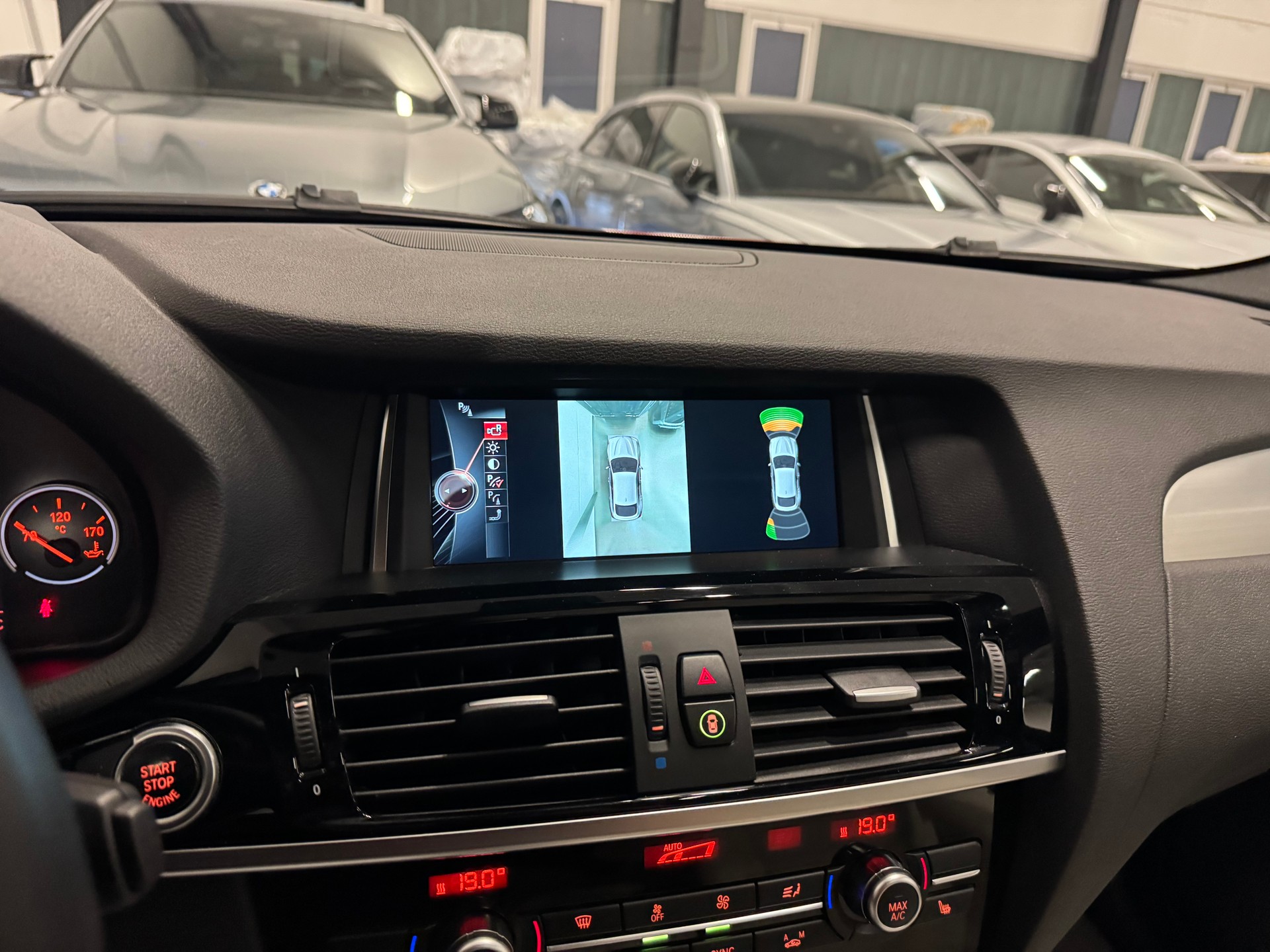 BMW X4 xDrive 35i Steptronic-image-26