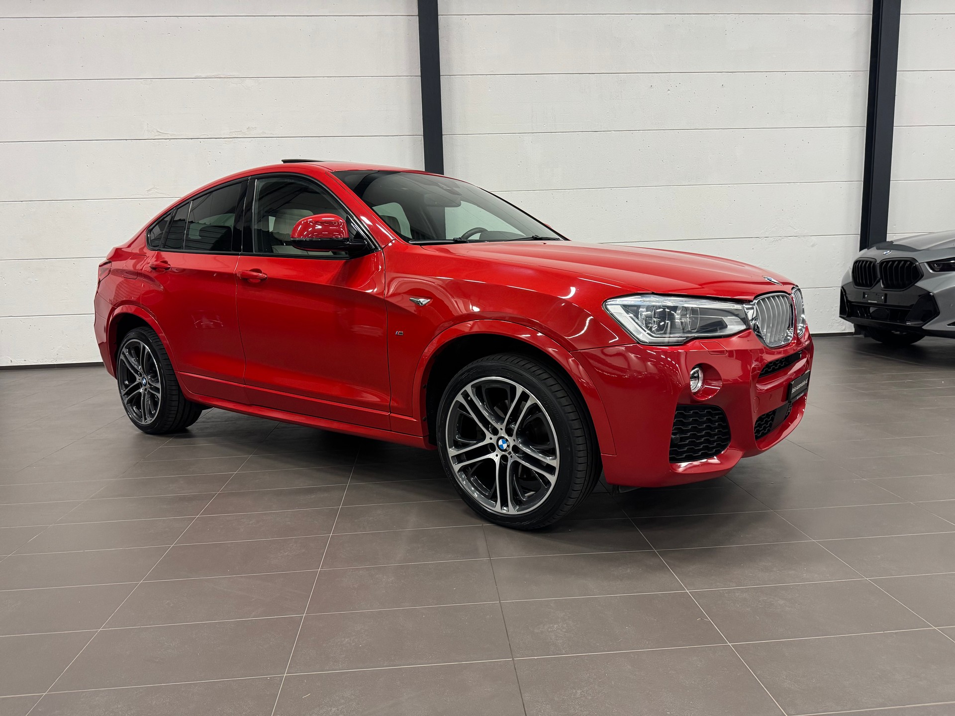 BMW X4 xDrive 35i Steptronic-image-3