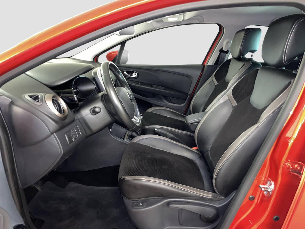 RENAULT Clio 1.2 TCe 120 PS Swiss Edition S/S-image-5