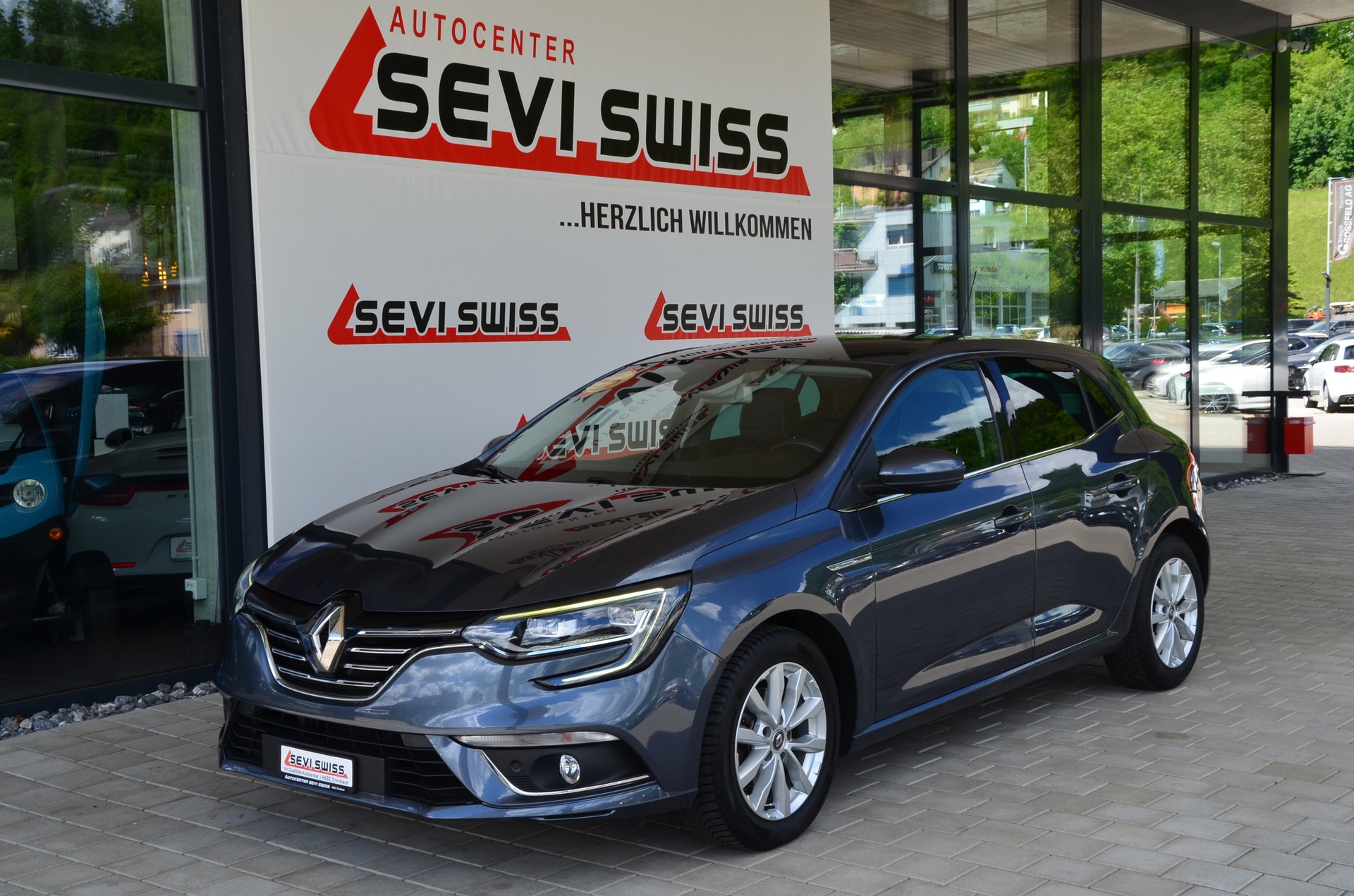 RENAULT Mégane 1.2 16V Turbo Bose*Frisch ab MFK,1 Jahr oder 20000km Garantie*-image-8