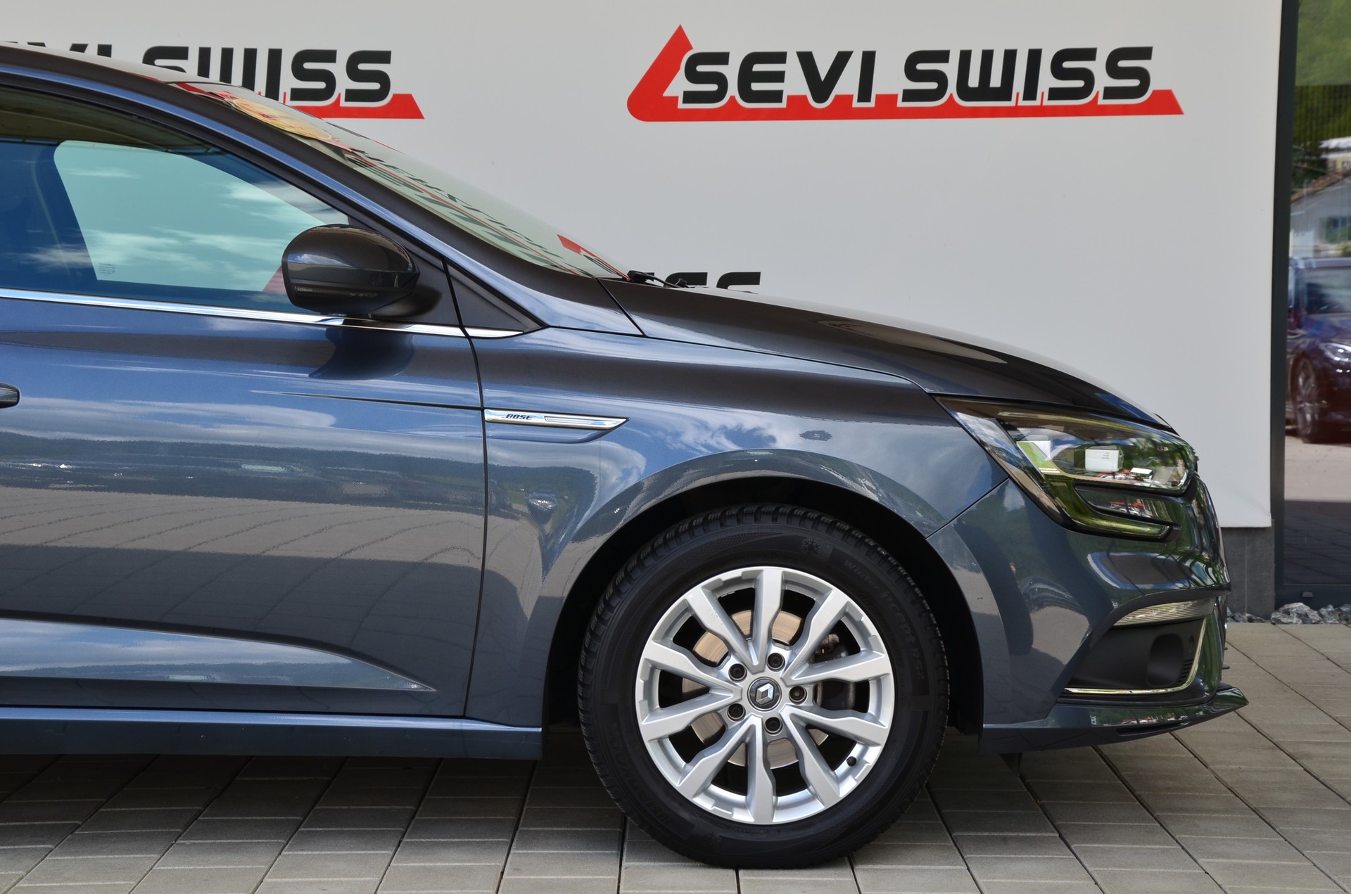 RENAULT Mégane 1.2 16V Turbo Bose*Frisch ab MFK,1 Jahr oder 20000km Garantie*-image-2