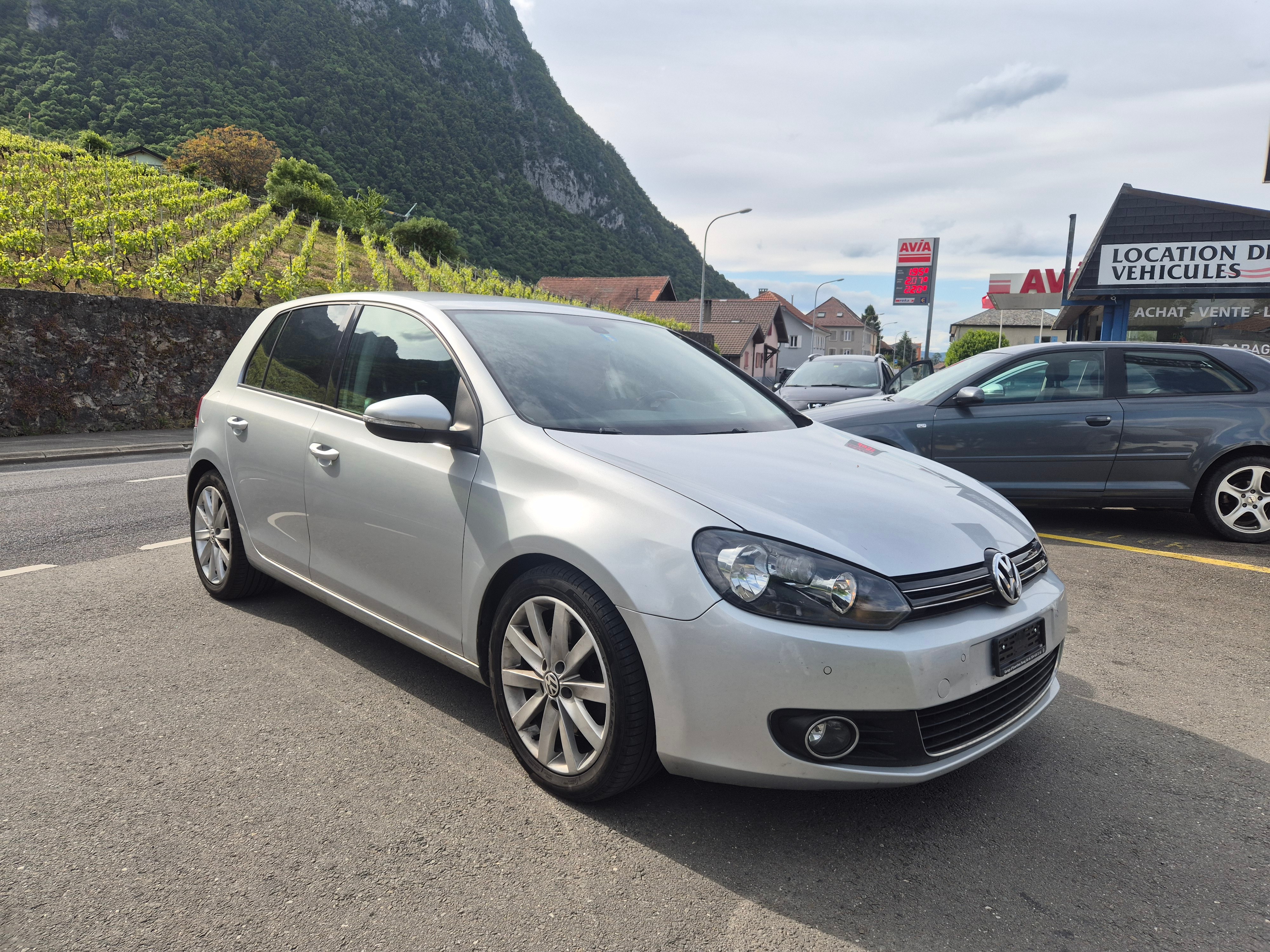 Car photo