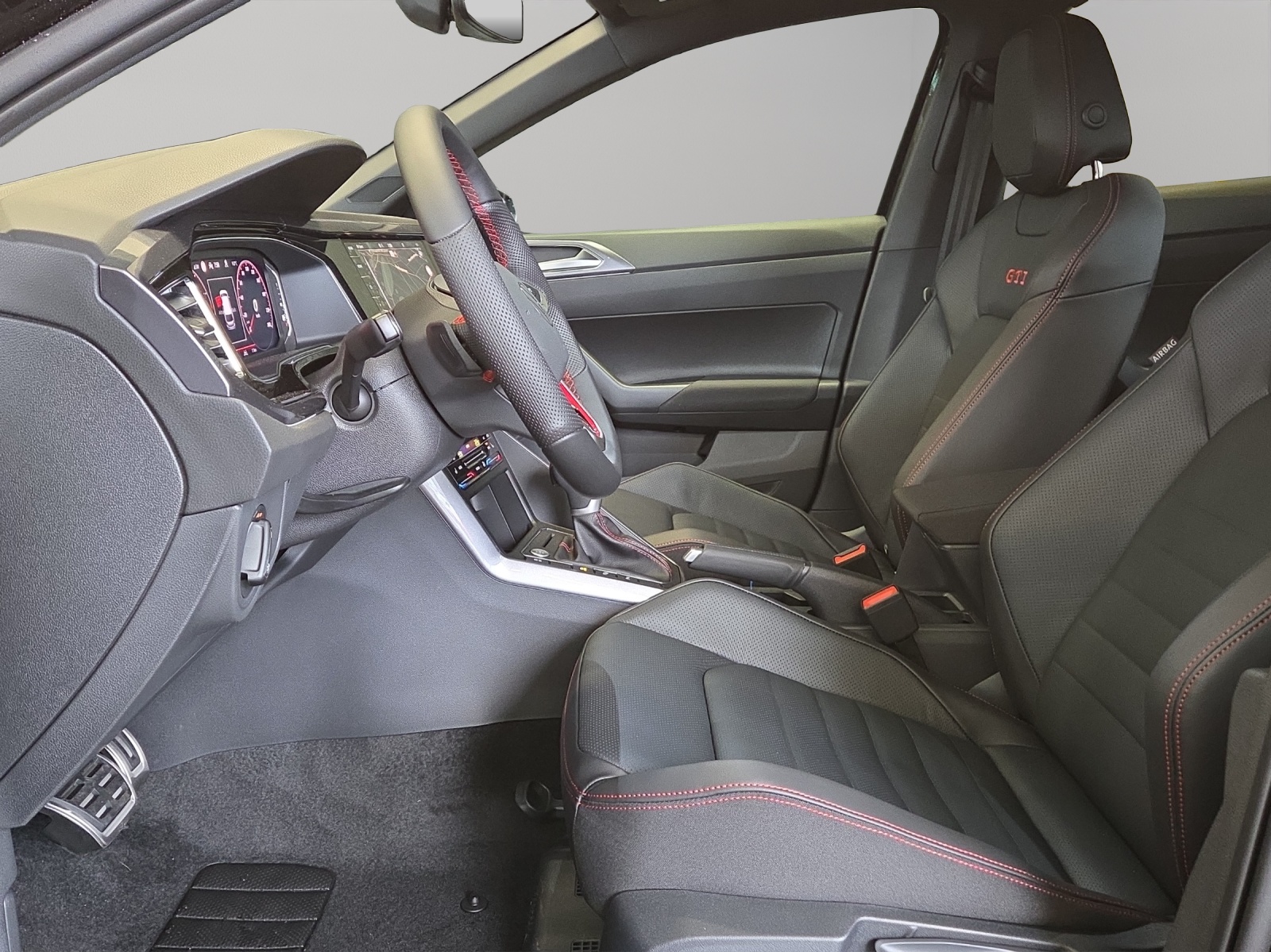VW Polo 2.0 TSI GTI DSG-image-5