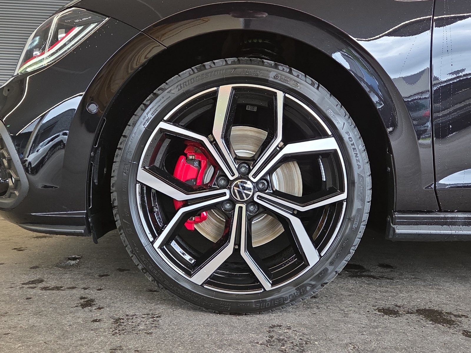 VW Polo 2.0 TSI GTI DSG-image-9