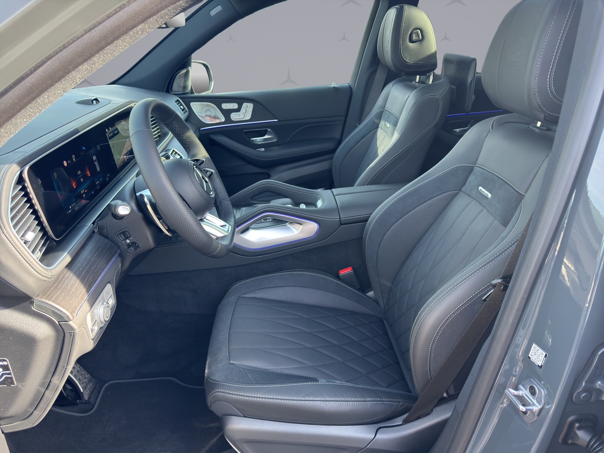 MERCEDES-BENZ GLS 63 AMG 4matic+-image-8