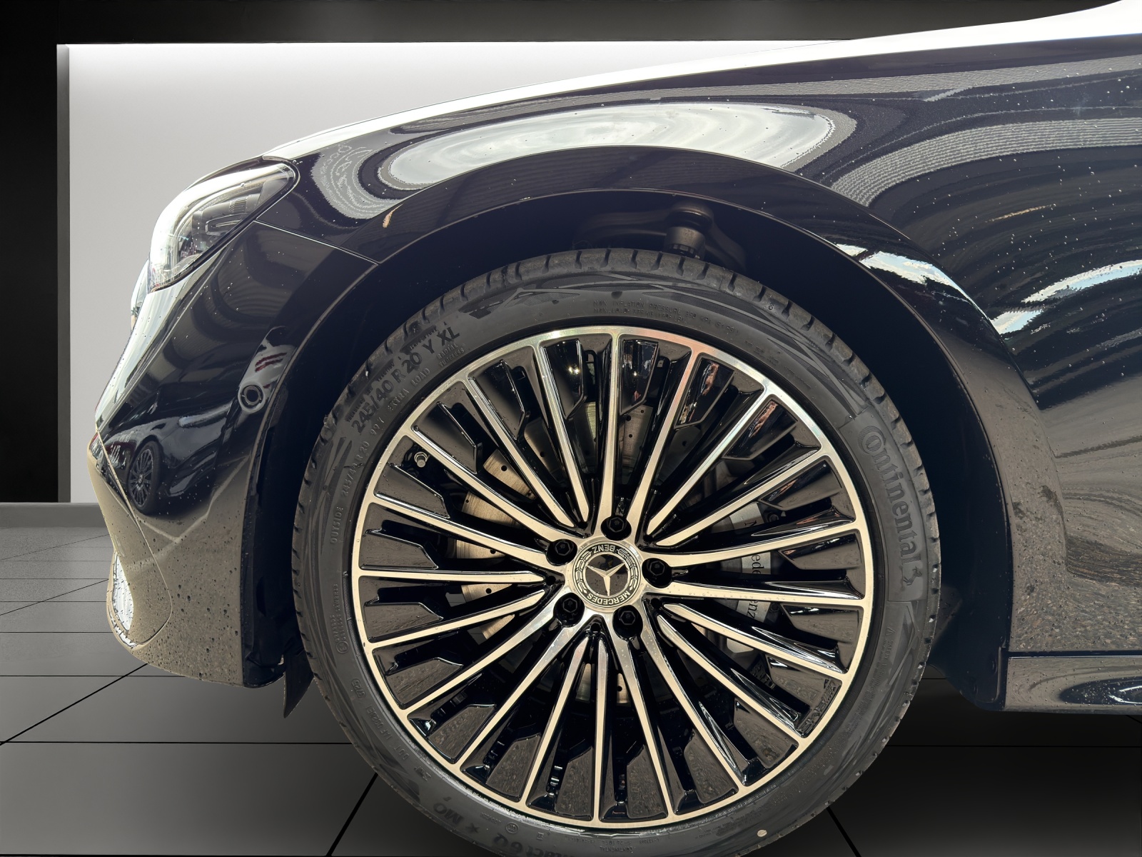MERCEDES-BENZ E 220 d T 4Matic 9G-Tronic-image-7