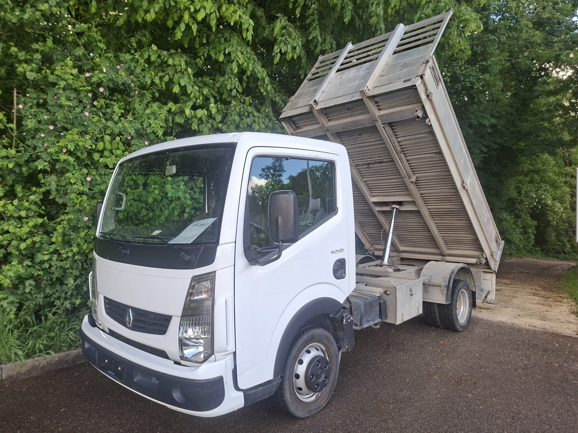 RENAULT Maxity 130.35 Dynamic-showroom-element-3