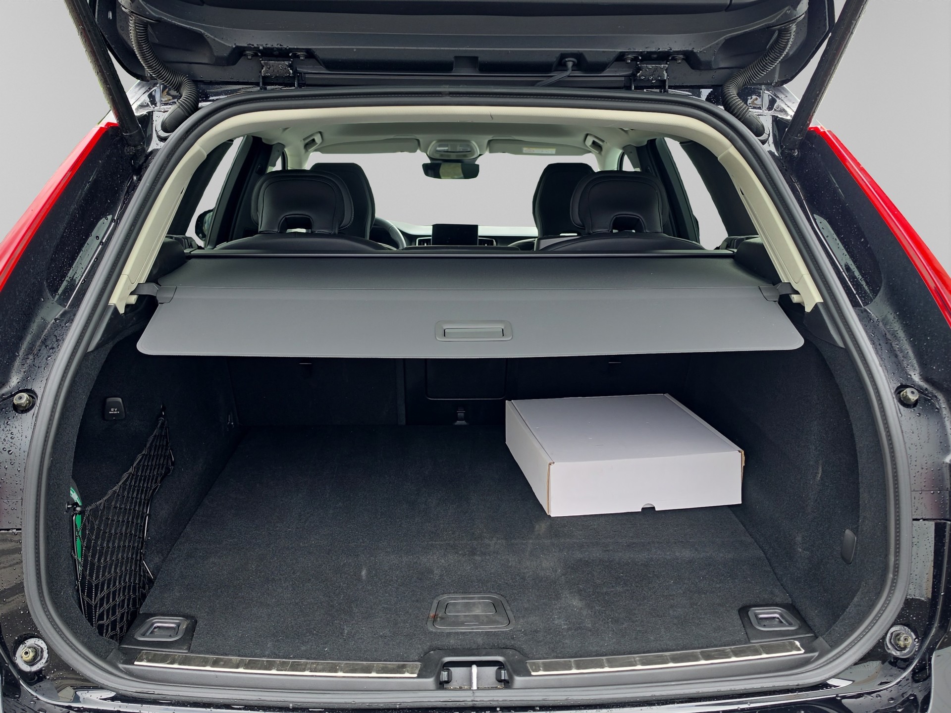 VOLVO XC60 2.0 T6 TE Plus Dark eAWD-image-15